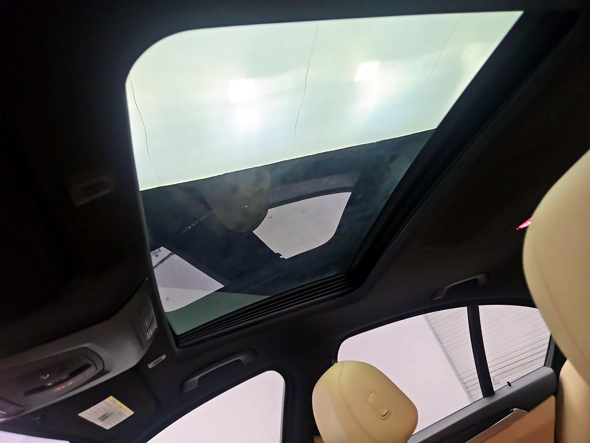 Thumbnail: 2016 BMW 5 Series - 20