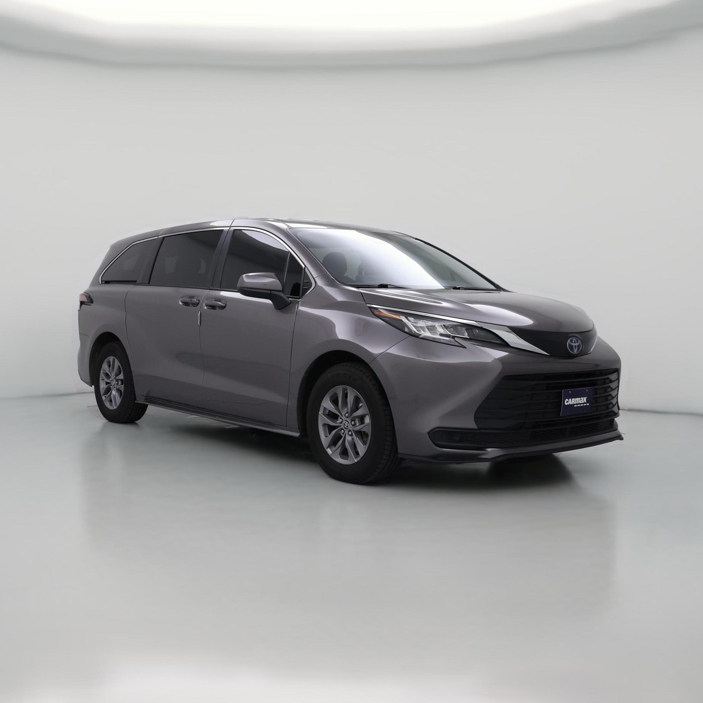 Thumbnail: 2022 Toyota Sienna - 1