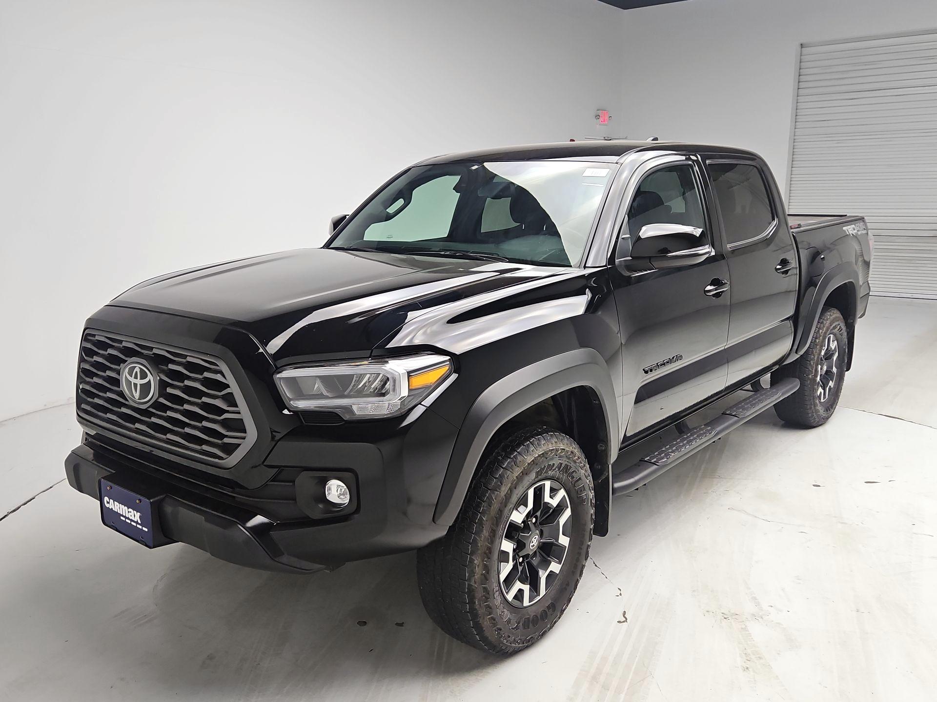 Thumbnail: 2022 Toyota Tacoma - 3