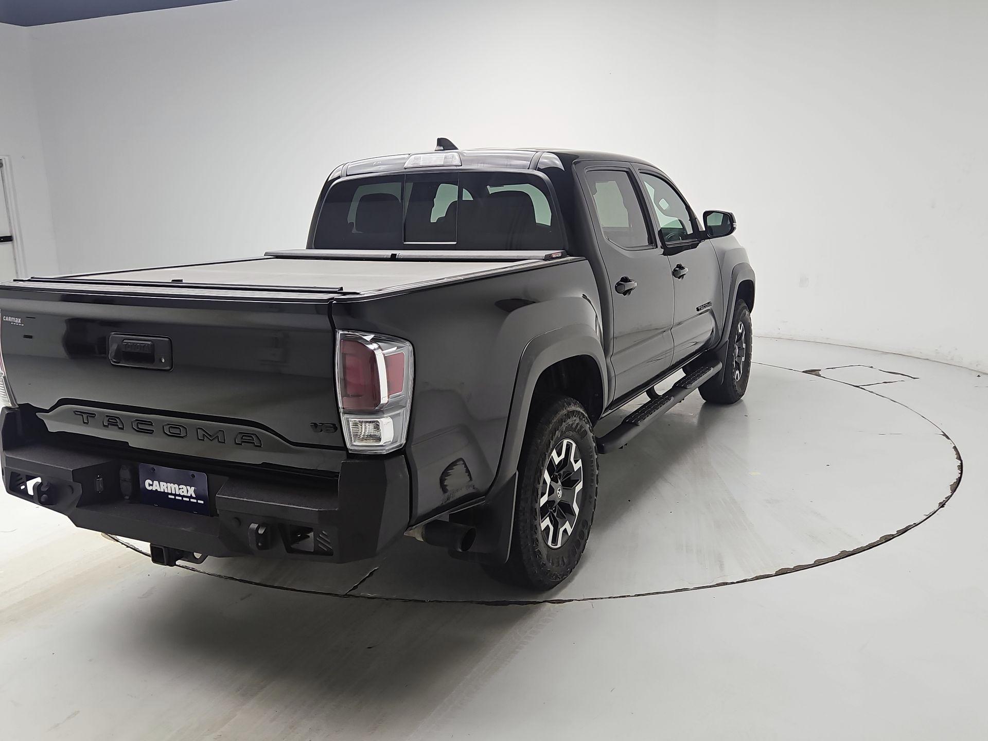 Thumbnail: 2022 Toyota Tacoma - 5