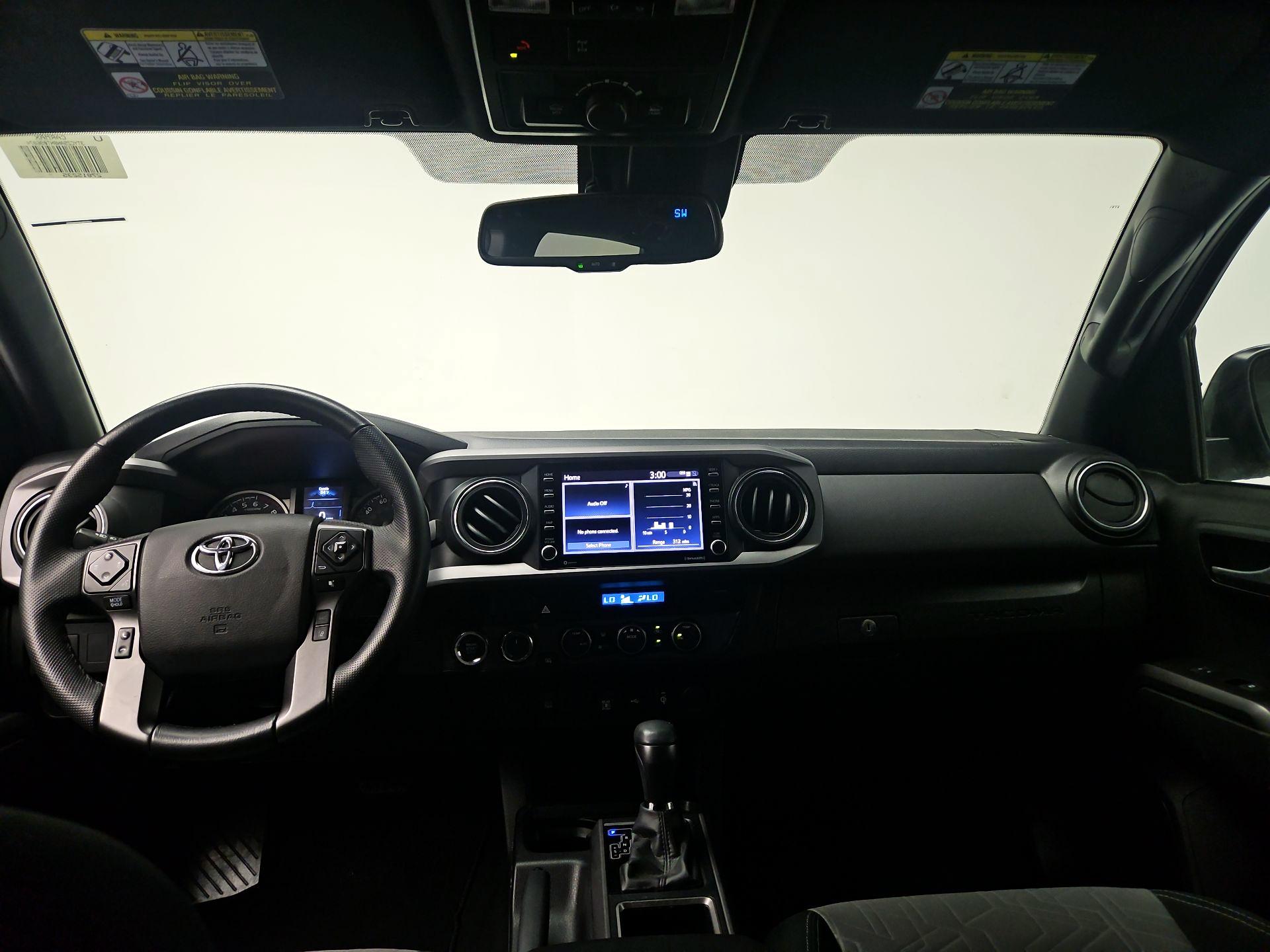 Thumbnail: 2022 Toyota Tacoma - 8