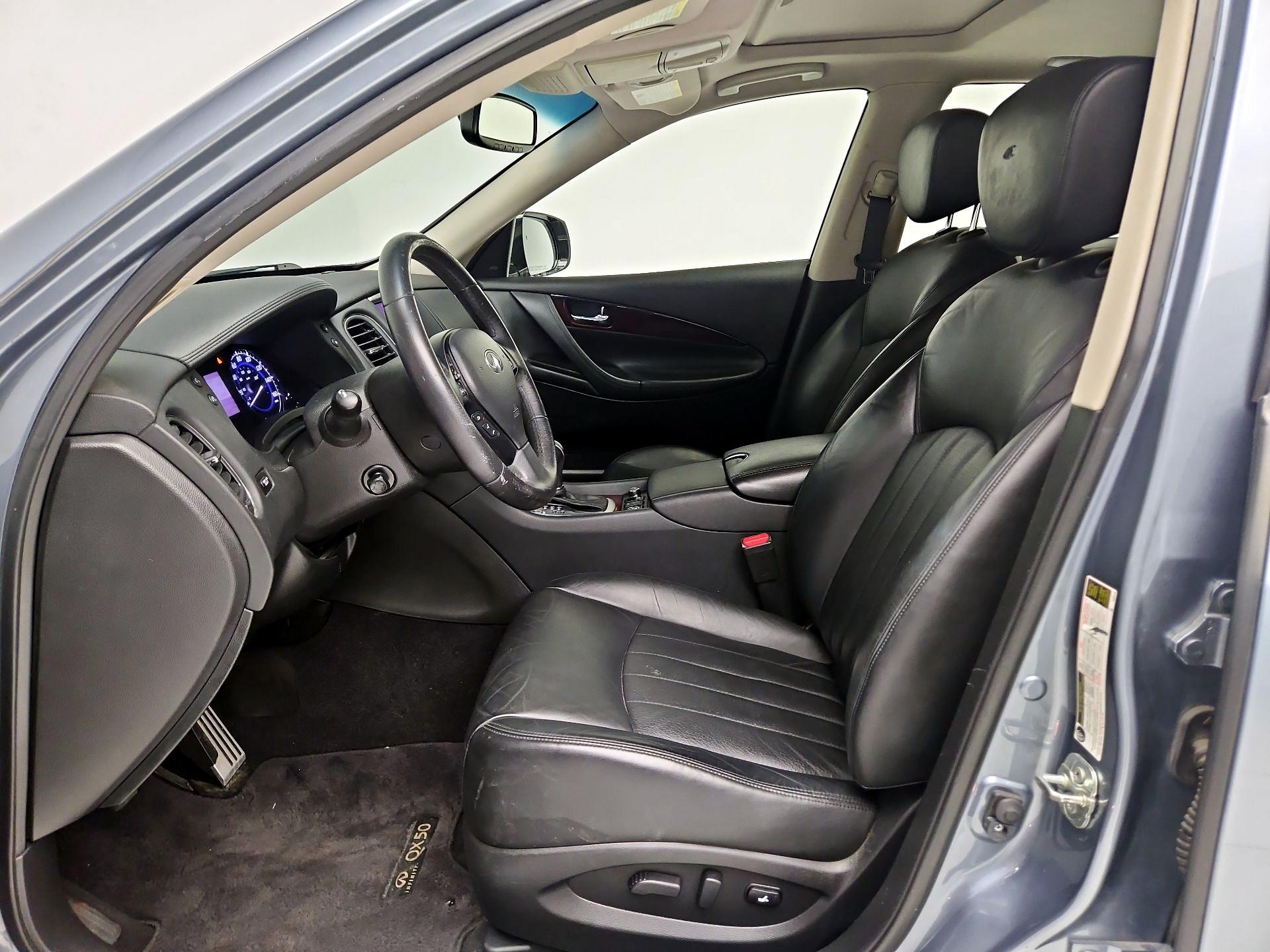 Thumbnail: 2017 INFINITI QX50 - 11
