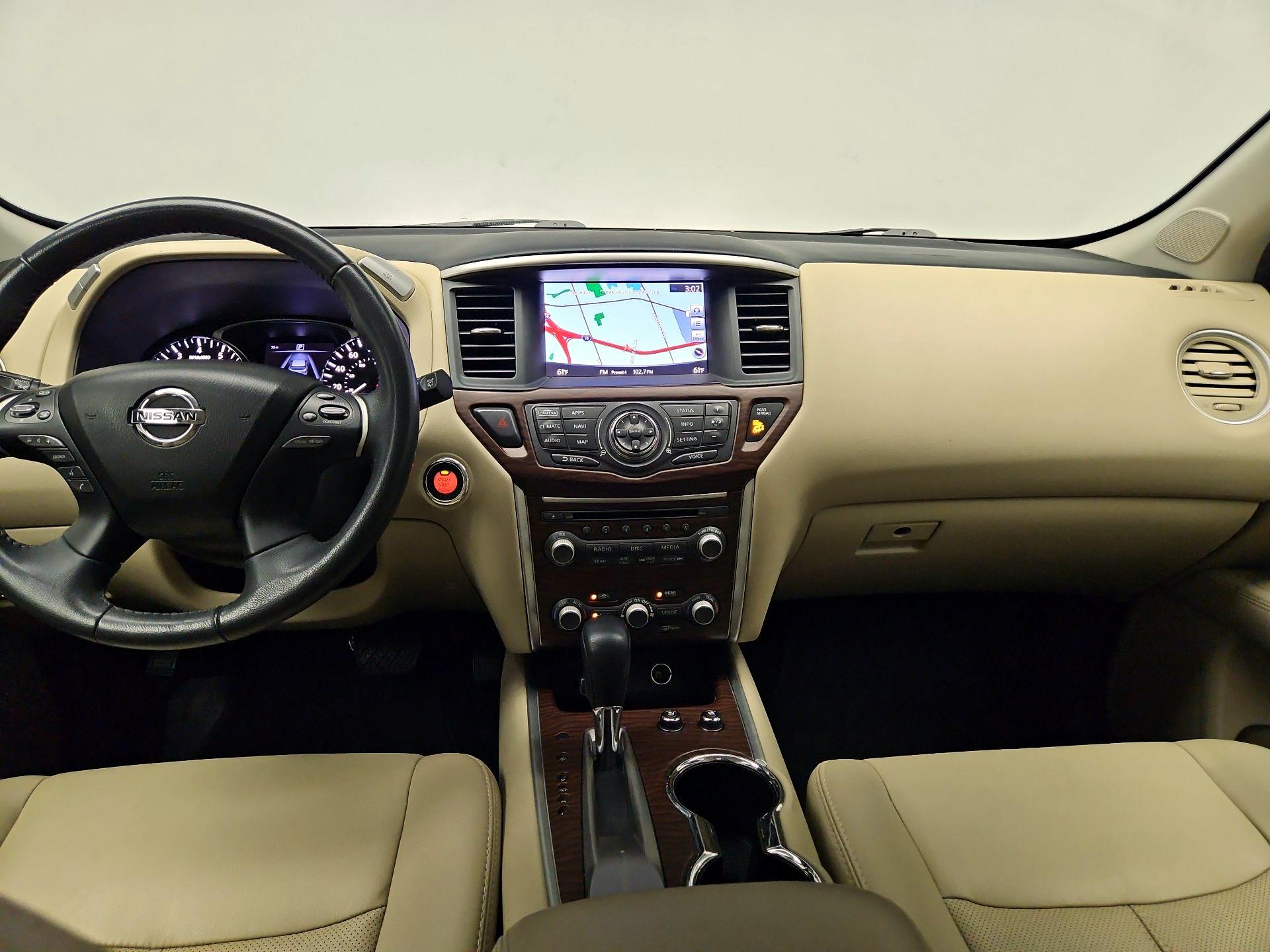 Thumbnail: 2017 Nissan Pathfinder - 9