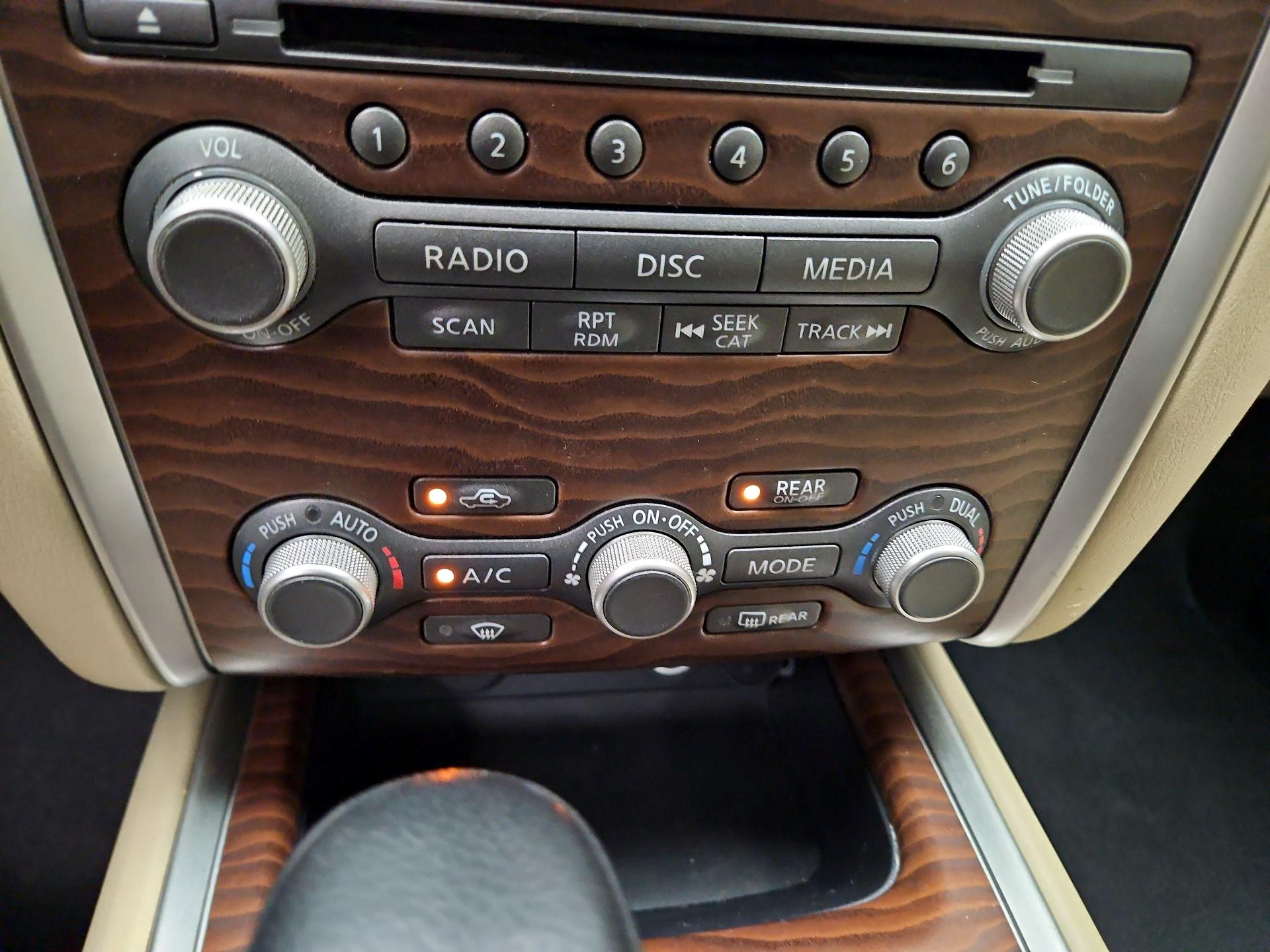 Thumbnail: 2017 Nissan Pathfinder - 17