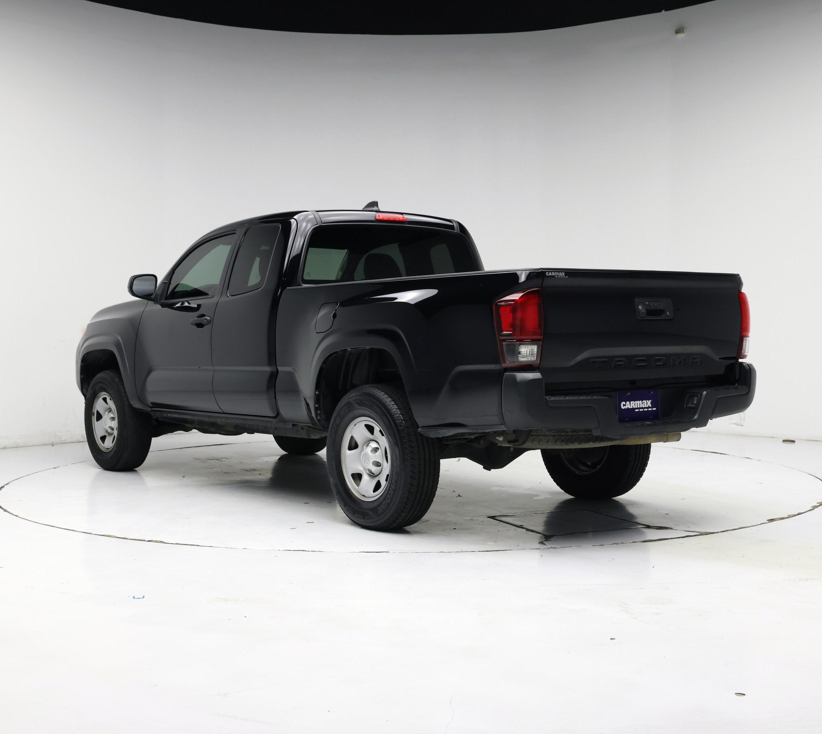 Thumbnail: 2020 Toyota Tacoma - 2
