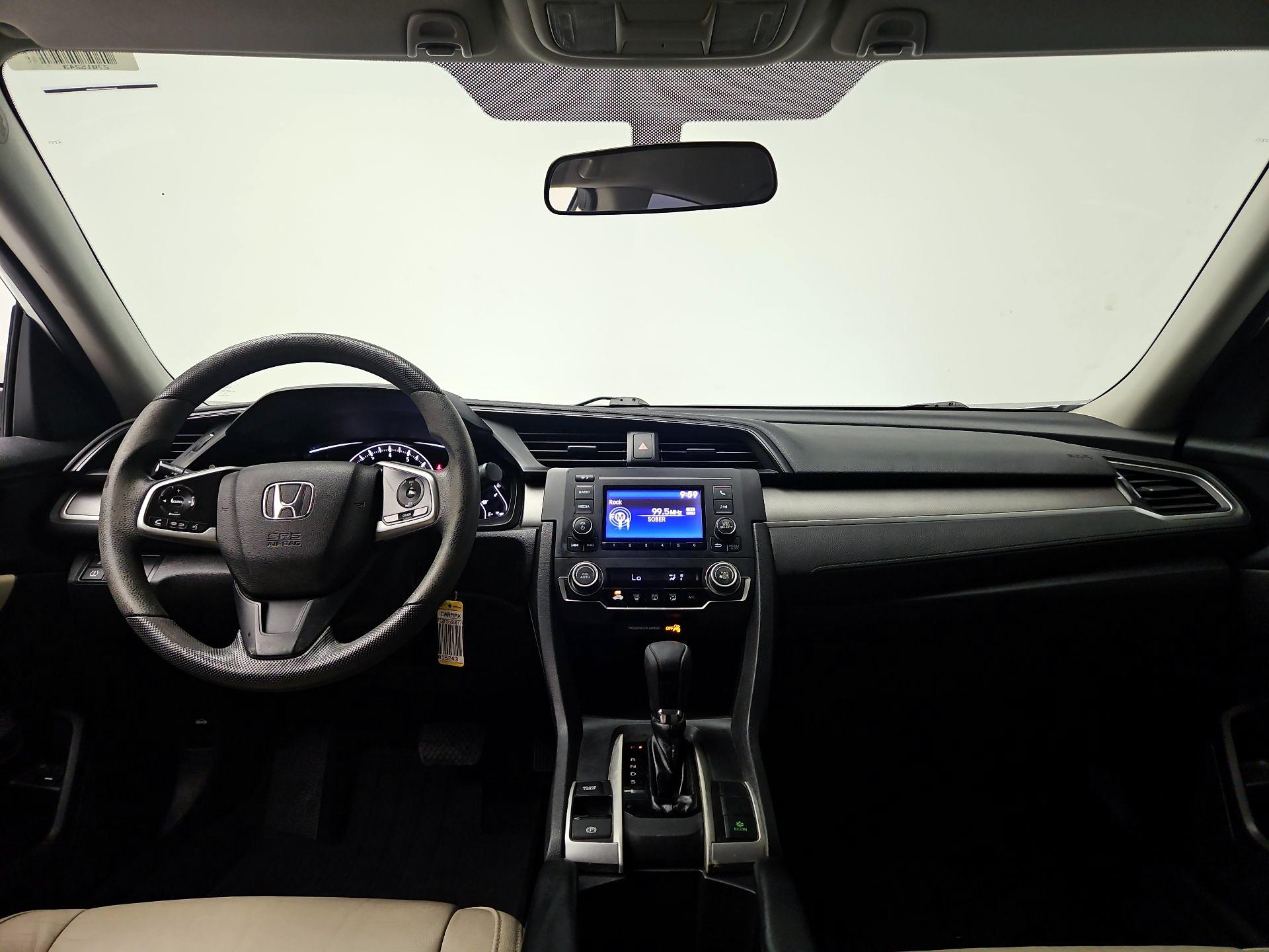 Thumbnail: 2016 Honda Civic - 9