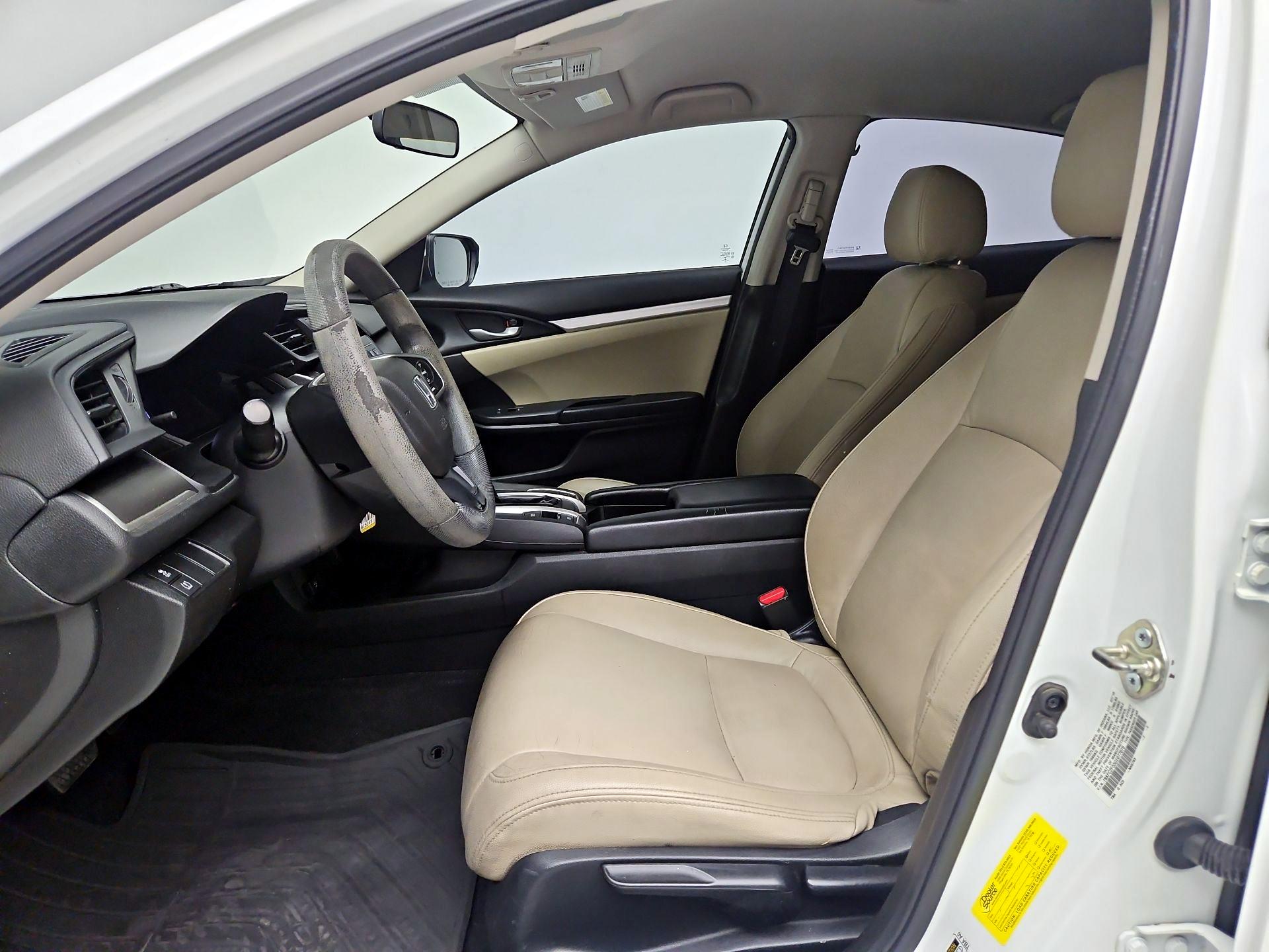 Thumbnail: 2016 Honda Civic - 11