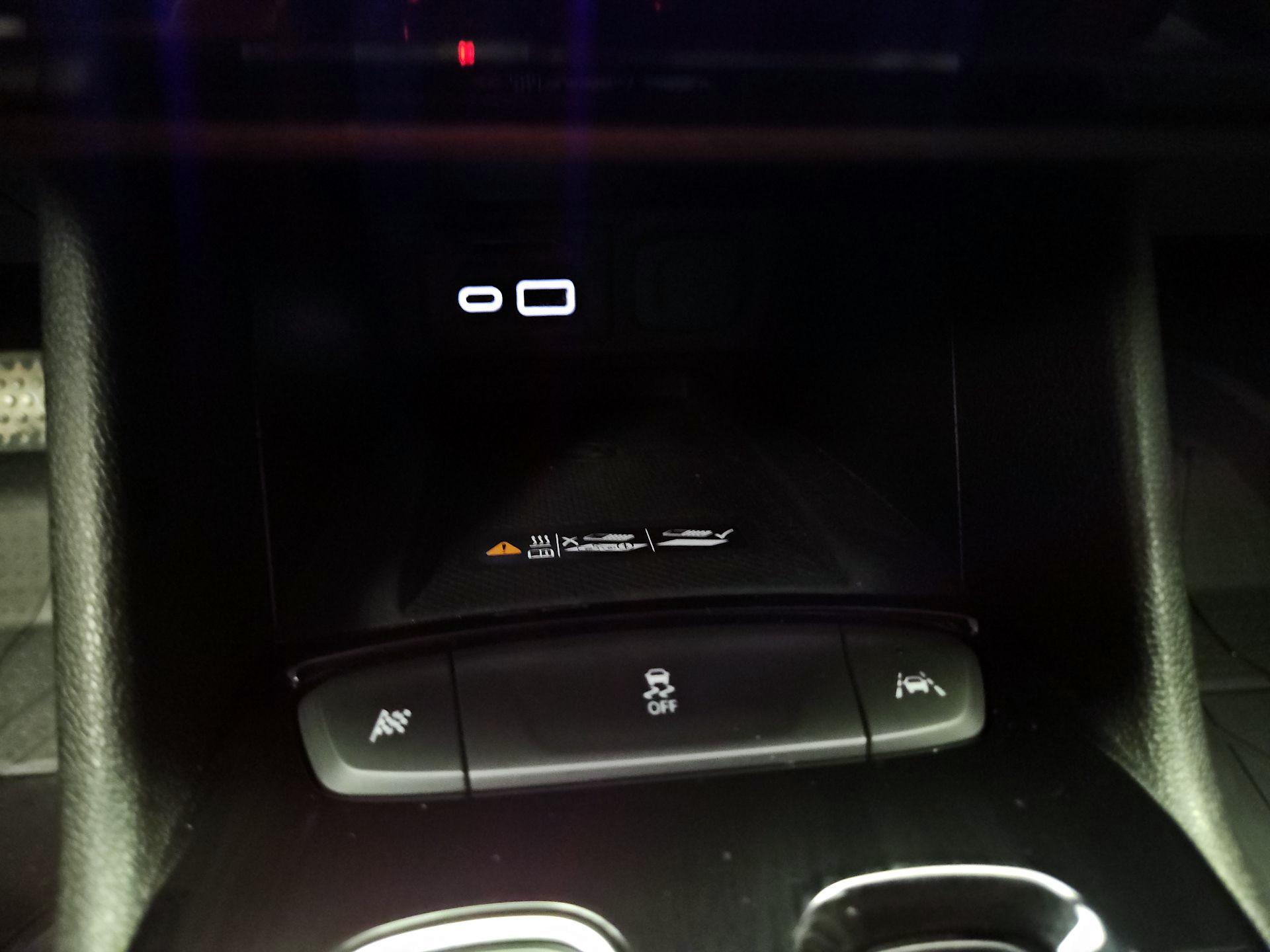 Thumbnail: 2022 Chevrolet Bolt EUV - 18