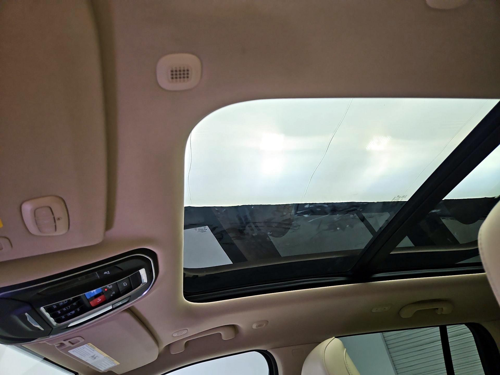 Thumbnail: 2022 Jeep Grand Cherokee - 20