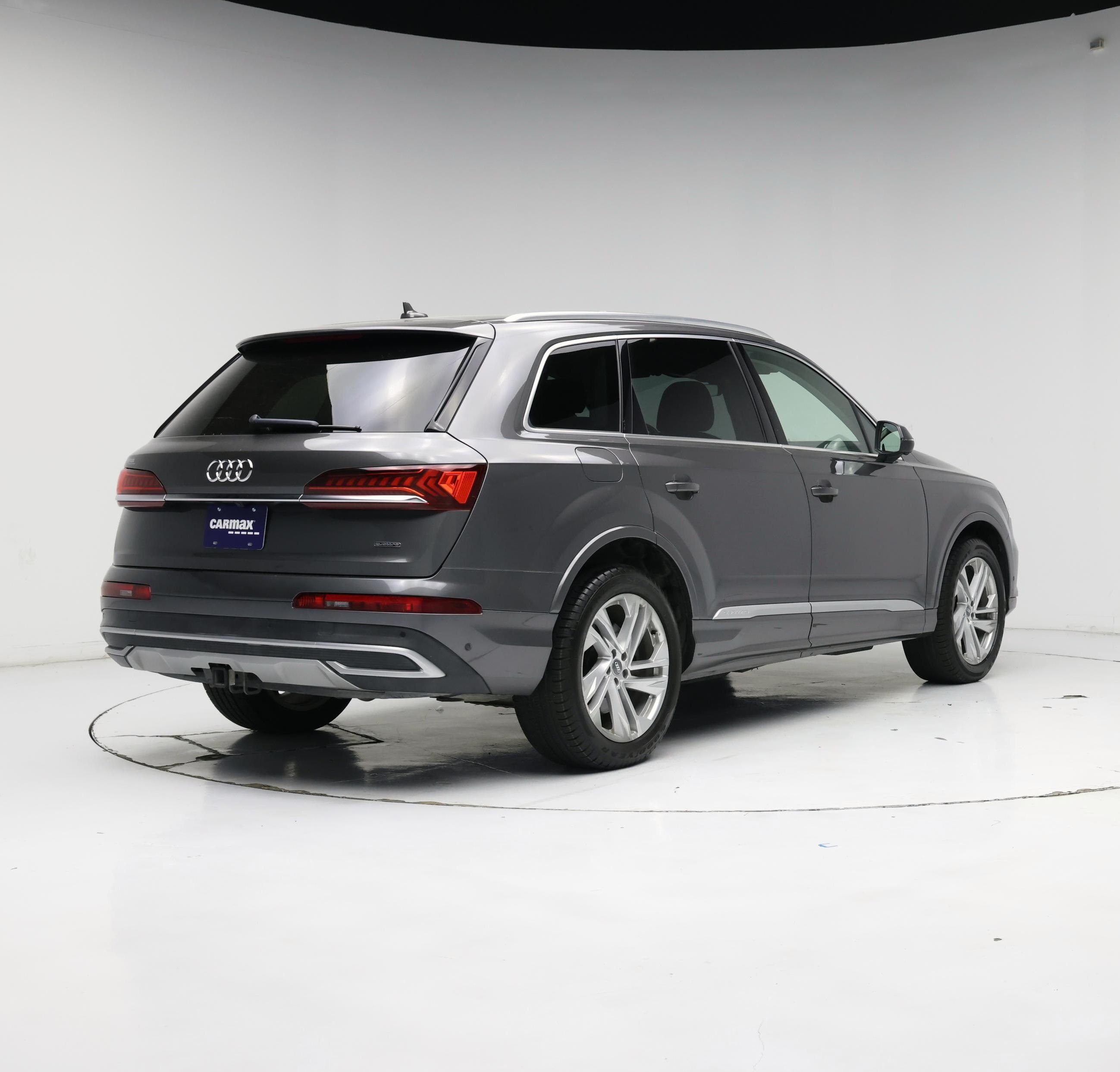 Thumbnail: 2020 Audi Q7 - 8