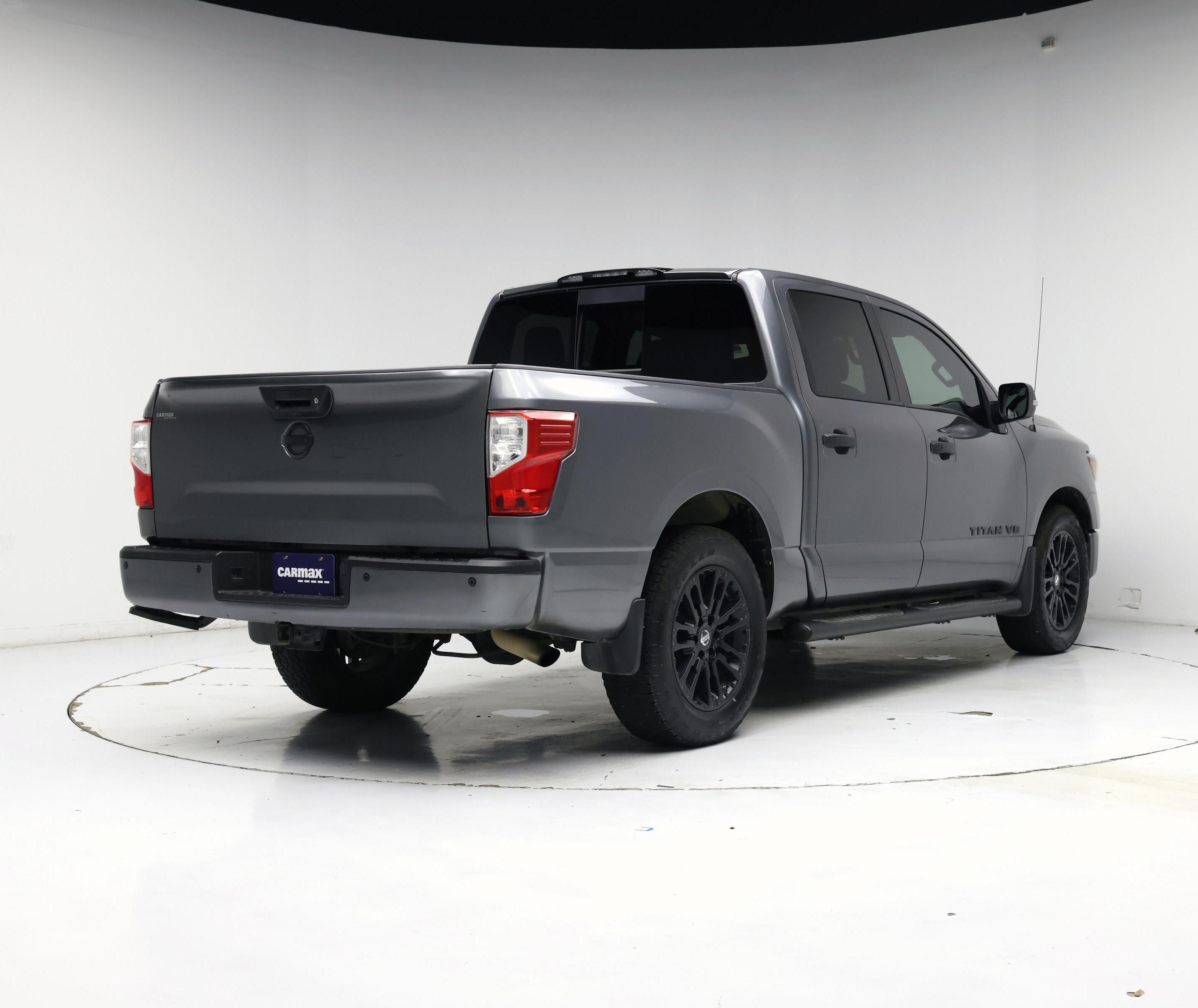 Thumbnail: 2018 Nissan Titan - 8