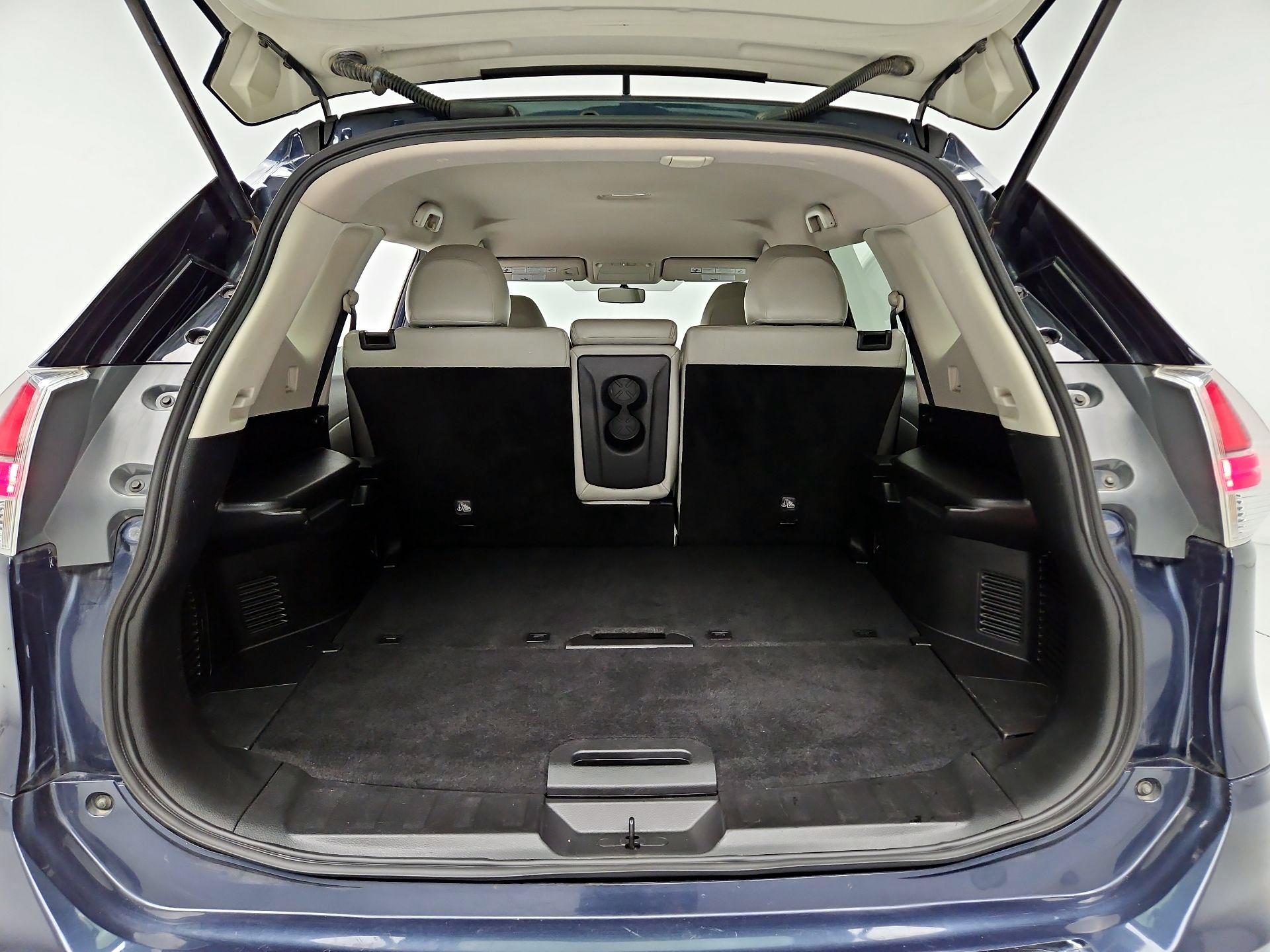 Thumbnail: 2016 Nissan Rogue - 20