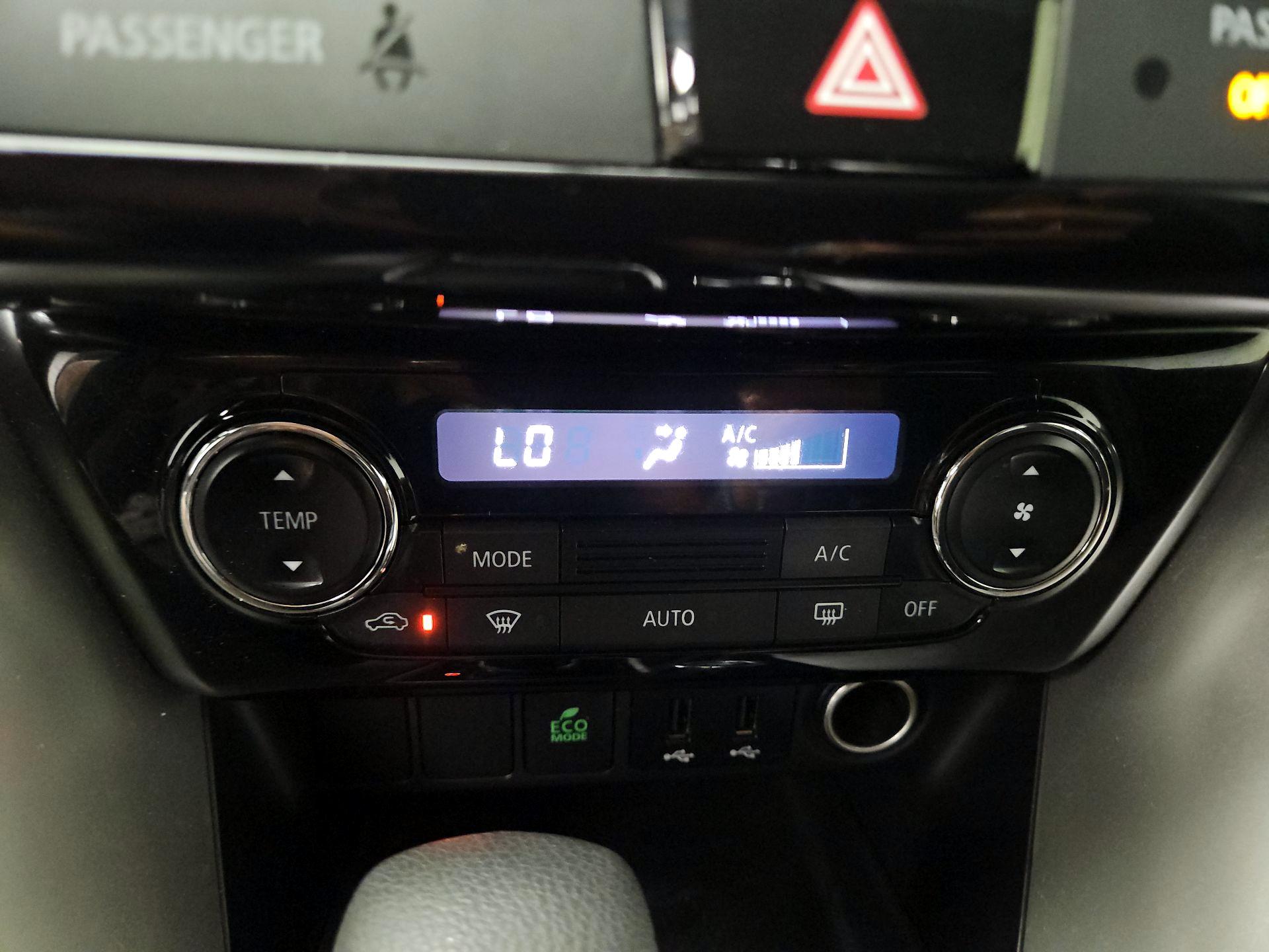 Thumbnail: 2018 Mitsubishi Eclipse Cross - 14