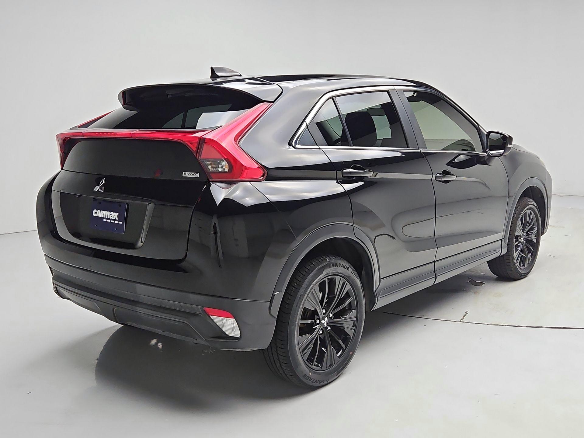 Thumbnail: 2018 Mitsubishi Eclipse Cross - 5