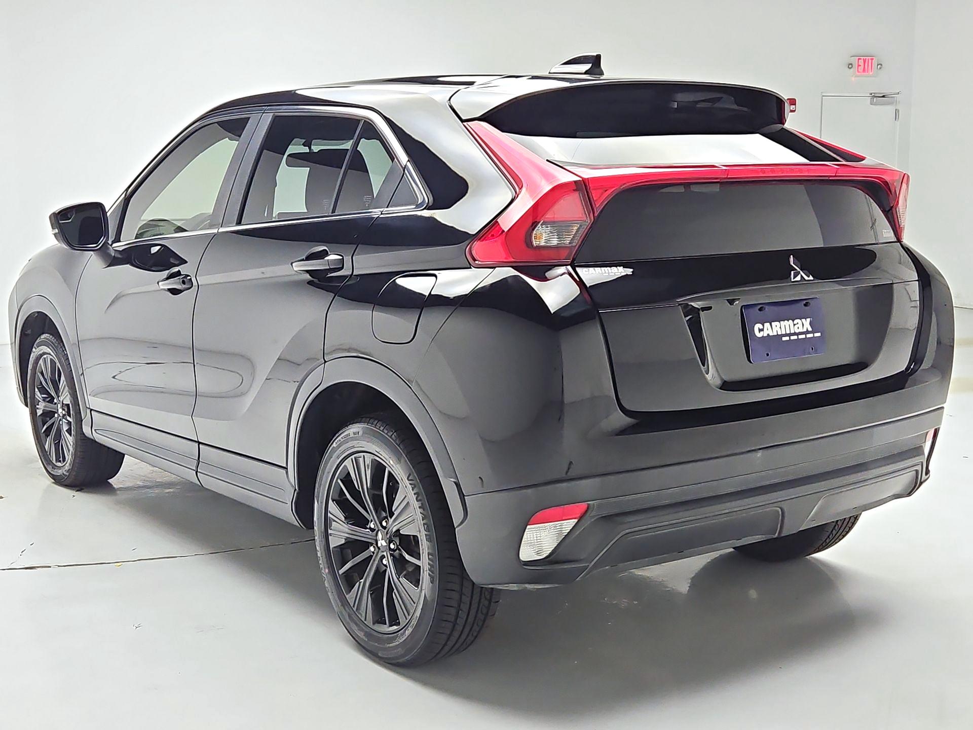 Thumbnail: 2018 Mitsubishi Eclipse Cross - 7