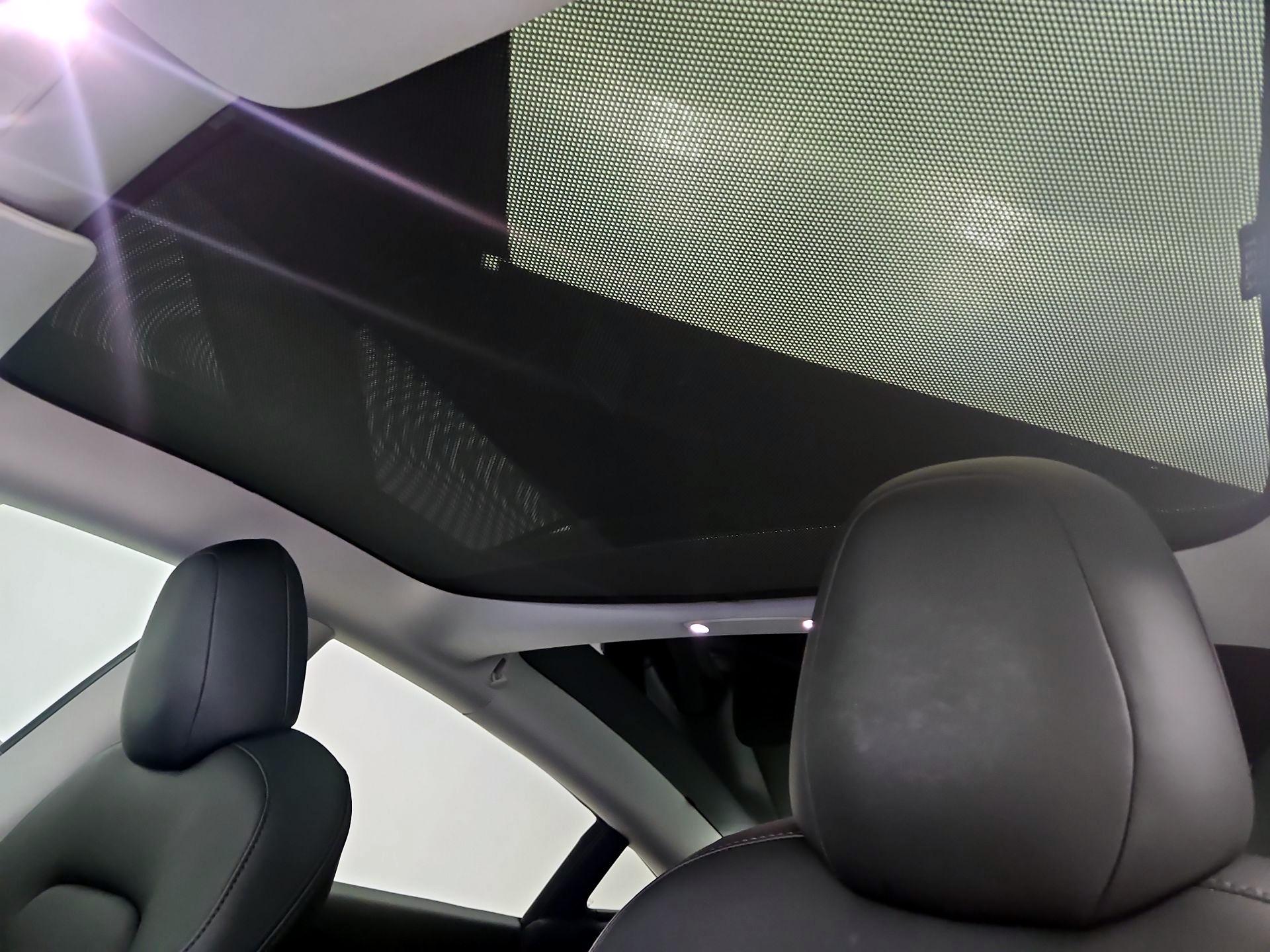 Thumbnail: 2021 Tesla Model 3 - 18