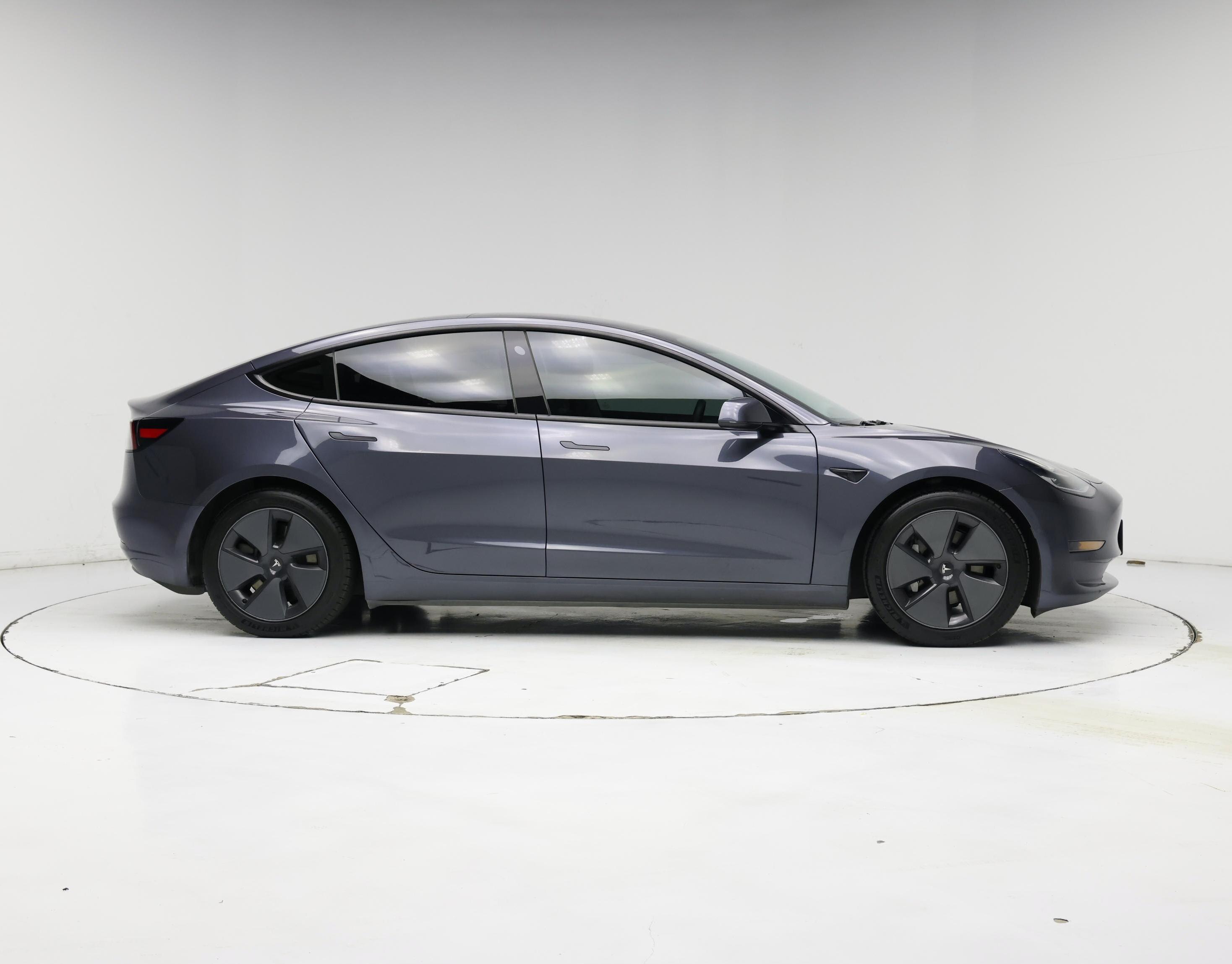 Thumbnail: 2021 Tesla Model 3 - 7
