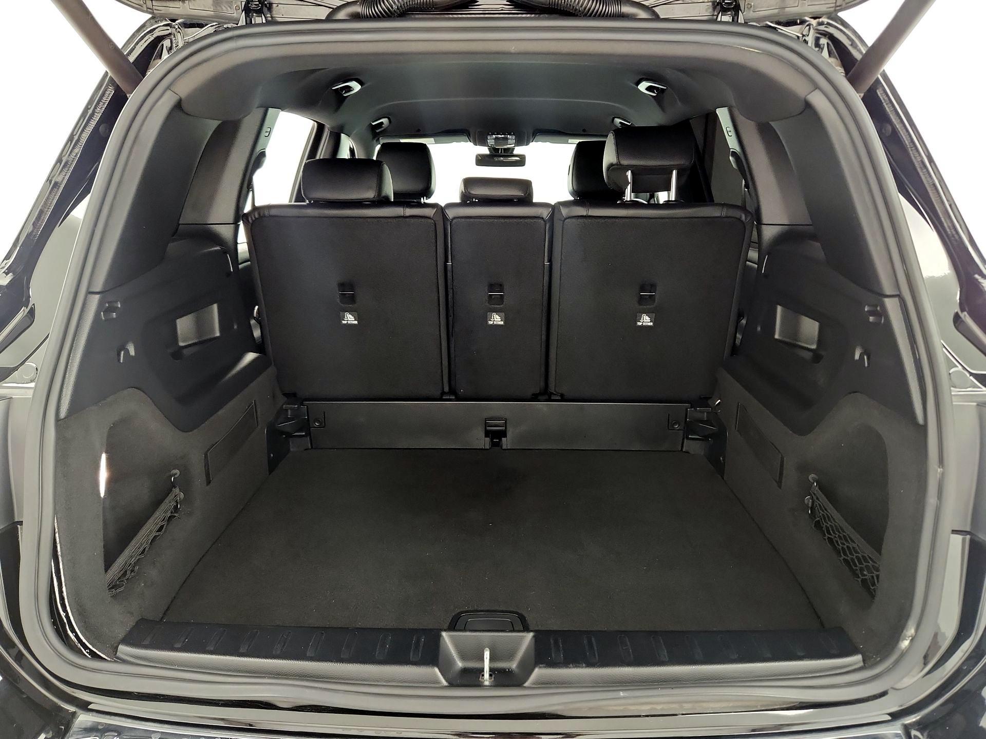 Thumbnail: 2020 Mercedes-Benz GLB - 20