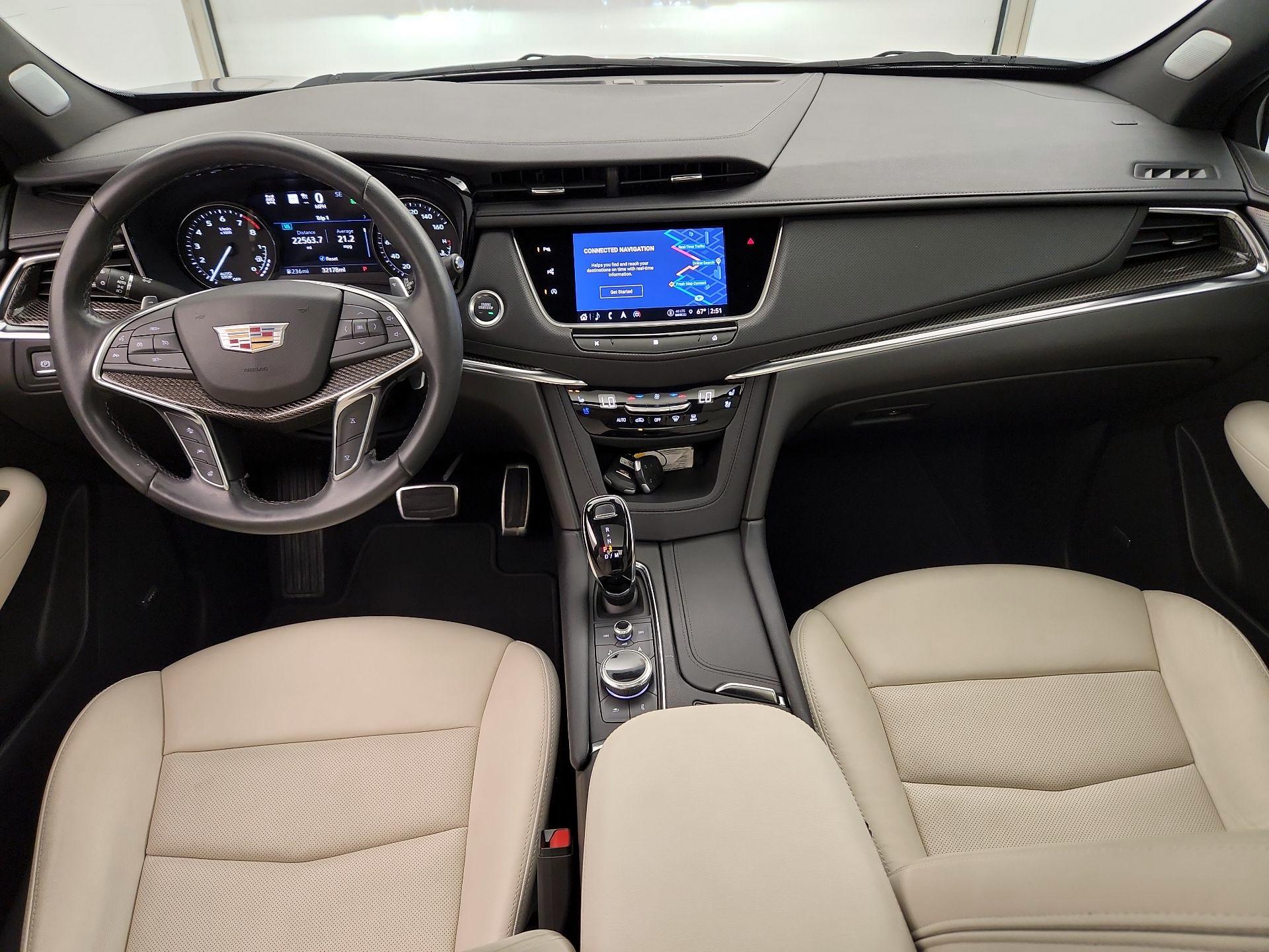 Thumbnail: 2021 Cadillac XT5 - 9