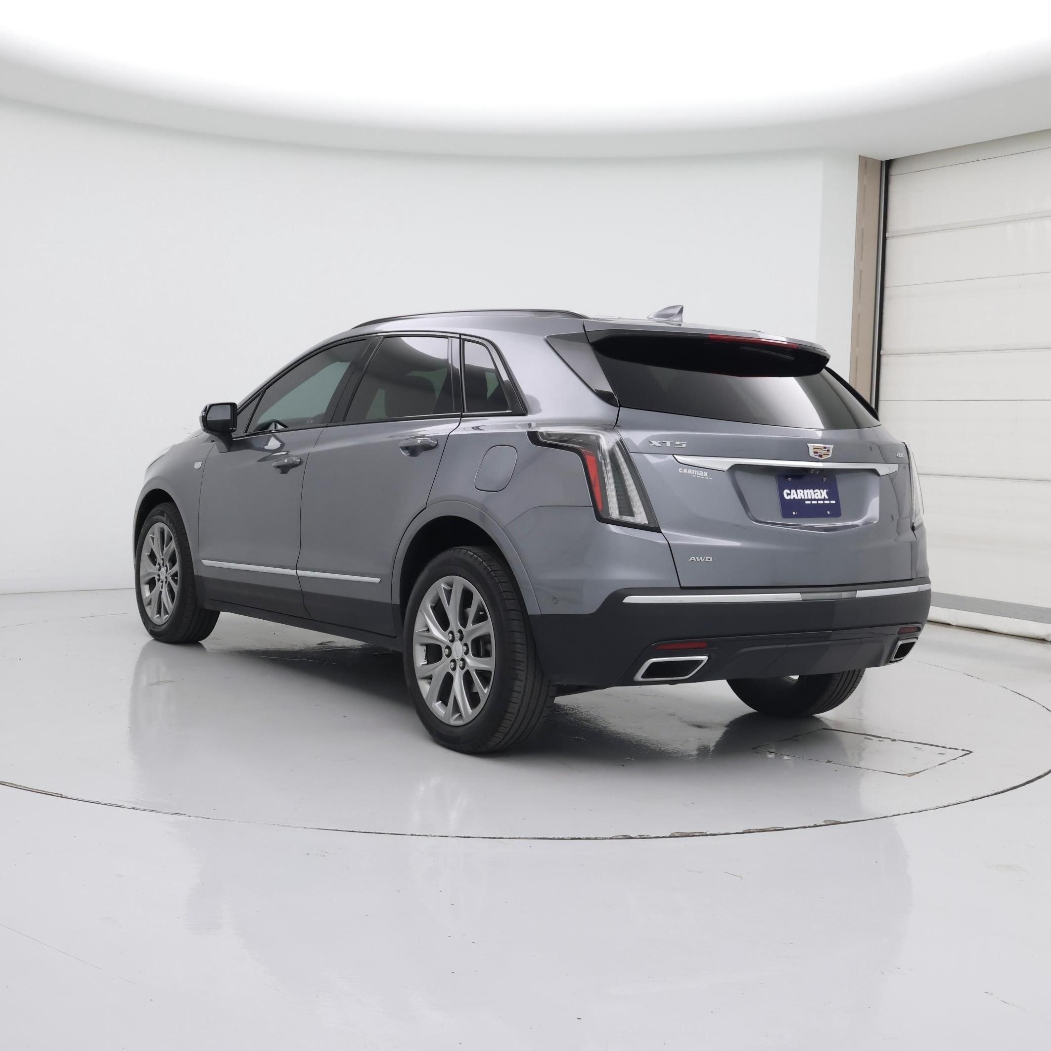 Thumbnail: 2021 Cadillac XT5 - 2