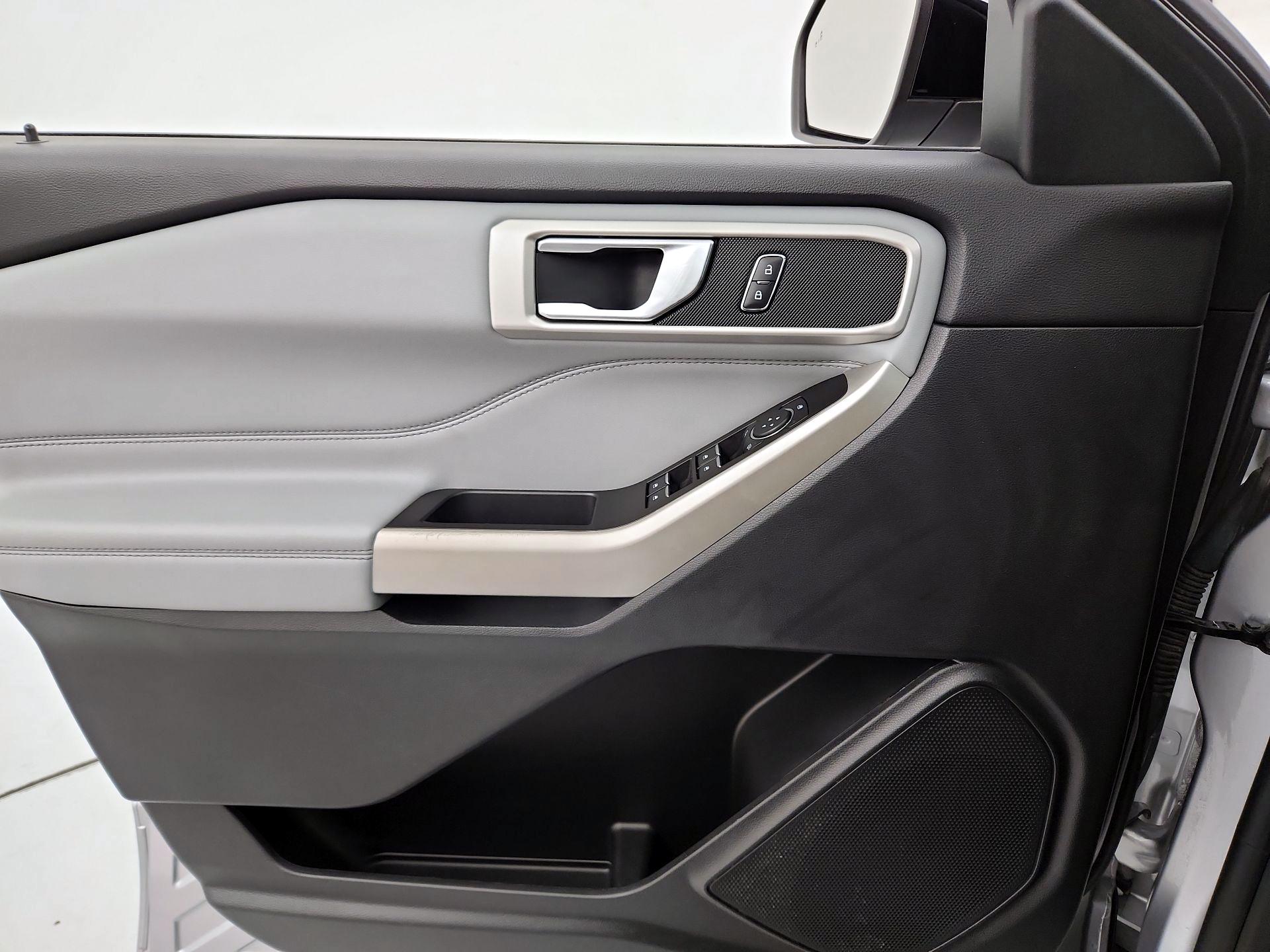 Thumbnail: 2022 Ford Explorer - 12