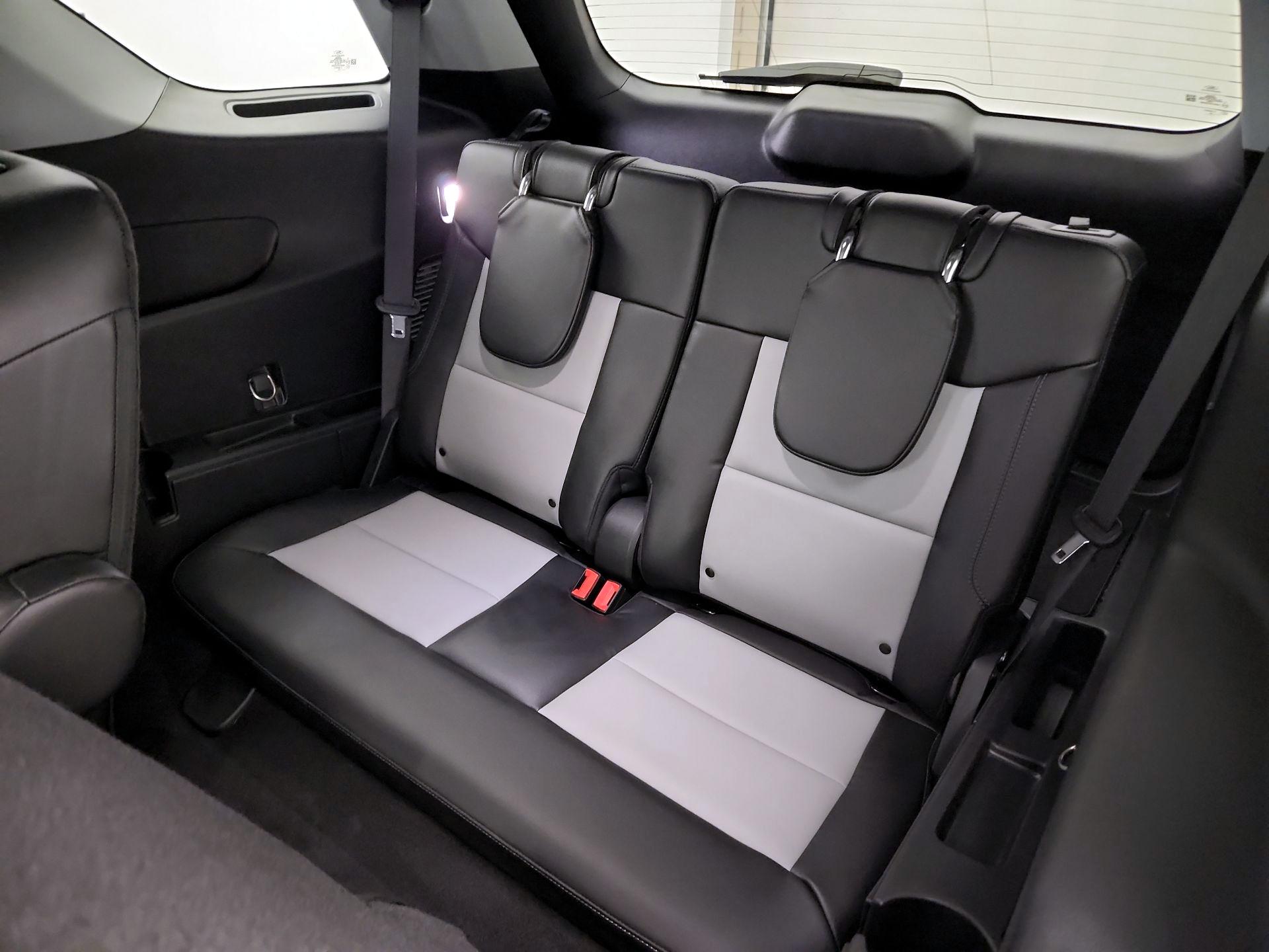 Thumbnail: 2022 Ford Explorer - 20