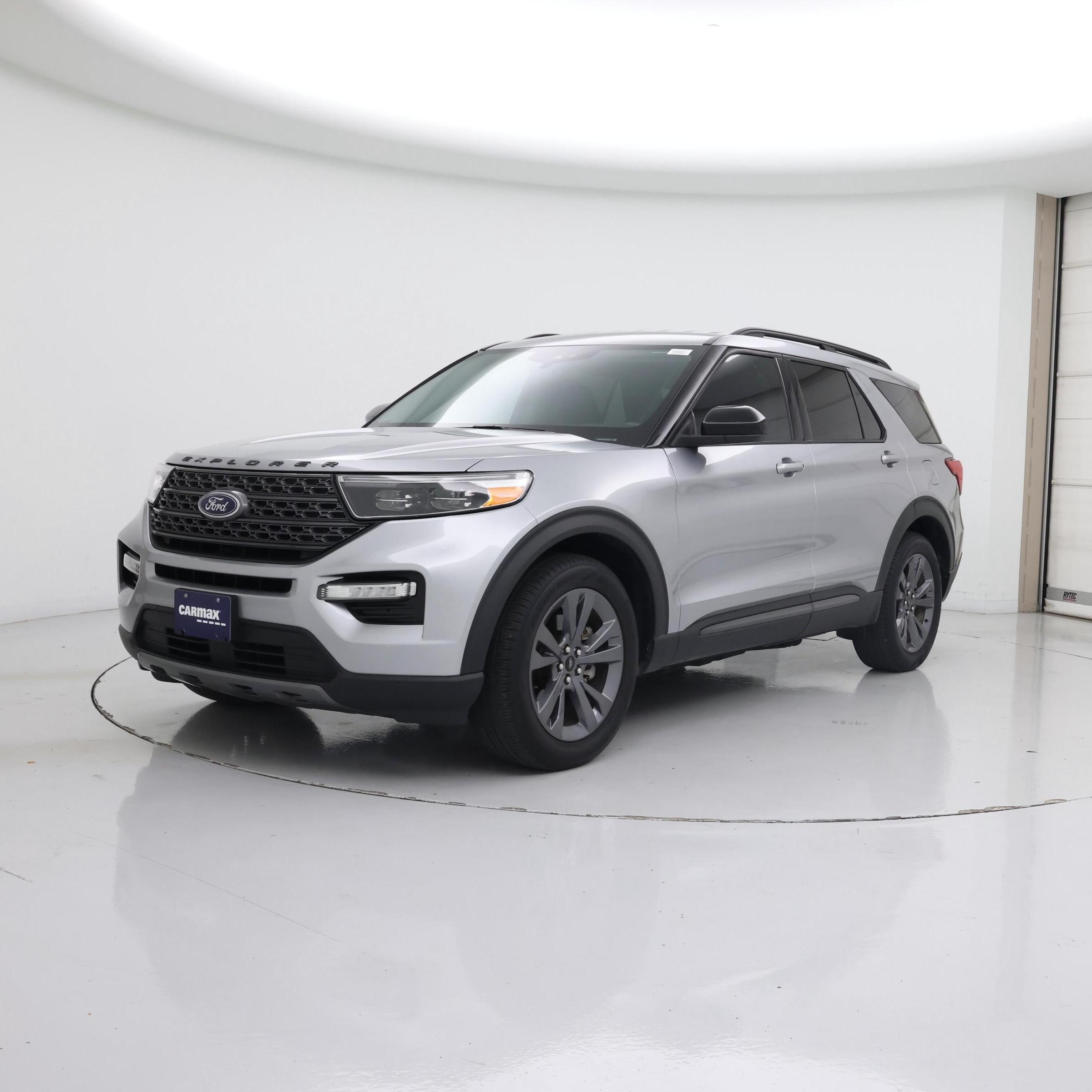 Thumbnail: 2022 Ford Explorer - 4