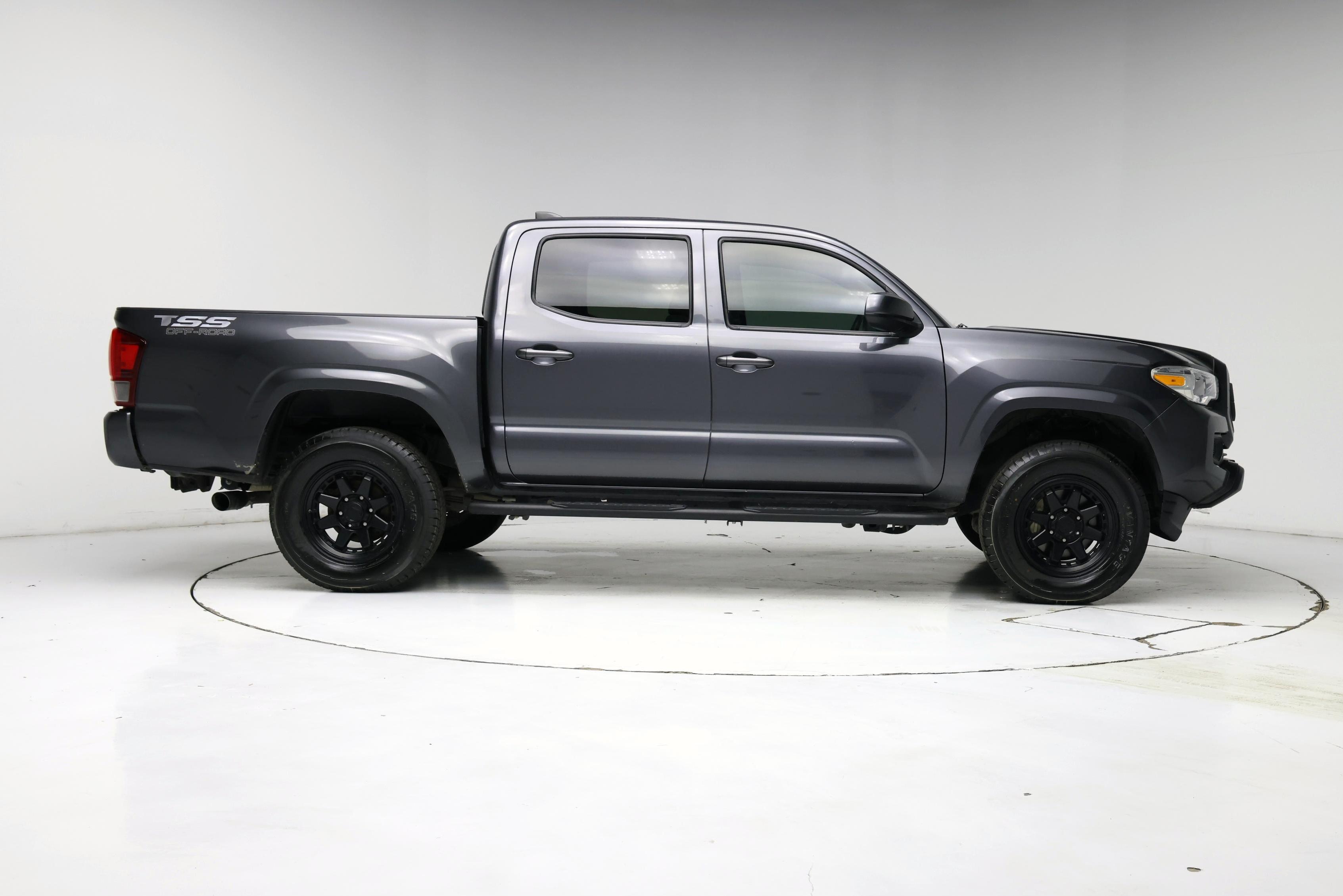 Thumbnail: 2023 Toyota Tacoma - 7