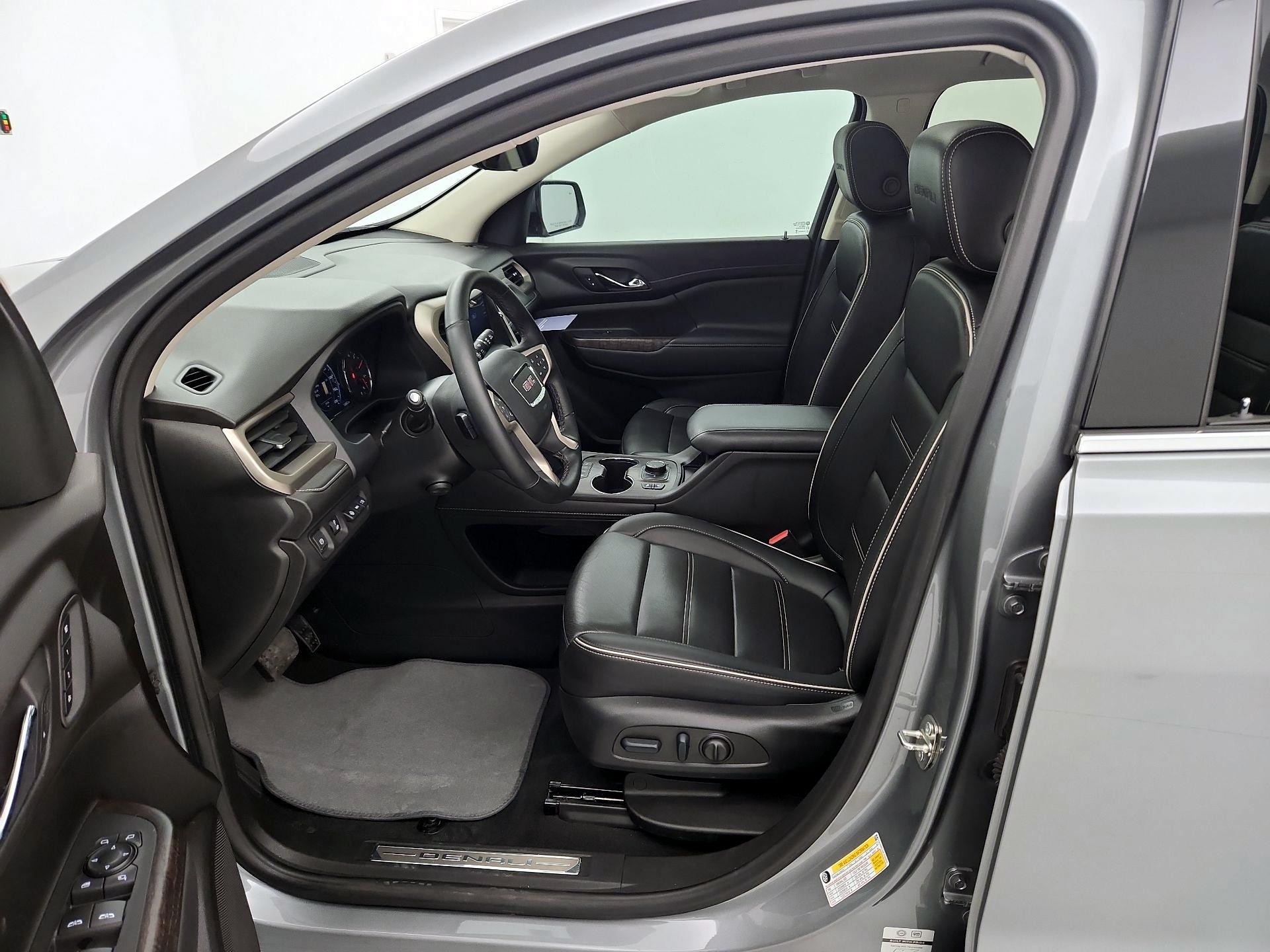 Thumbnail: 2023 GMC Acadia - 11