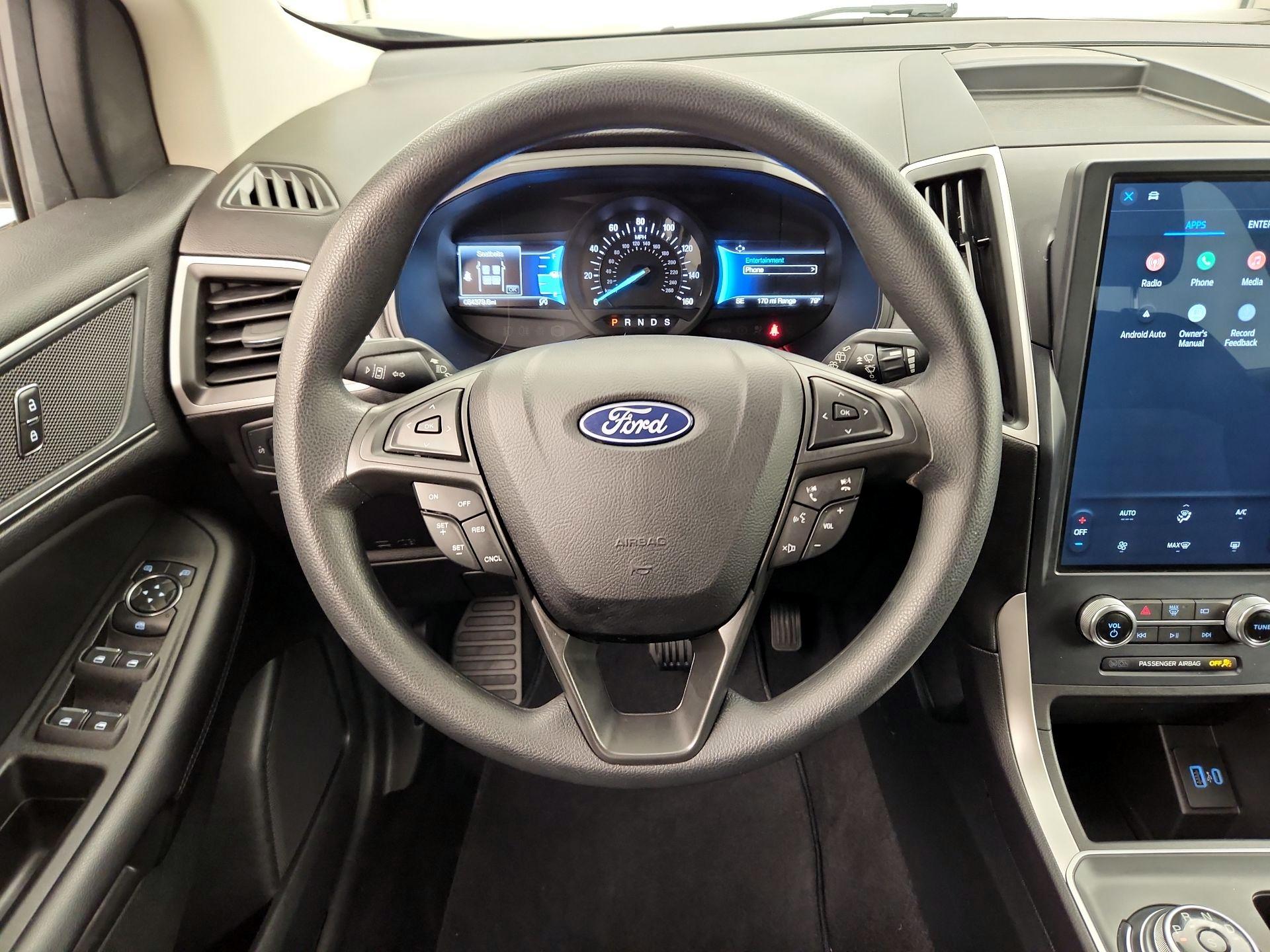 Thumbnail: 2023 Ford Edge - 10
