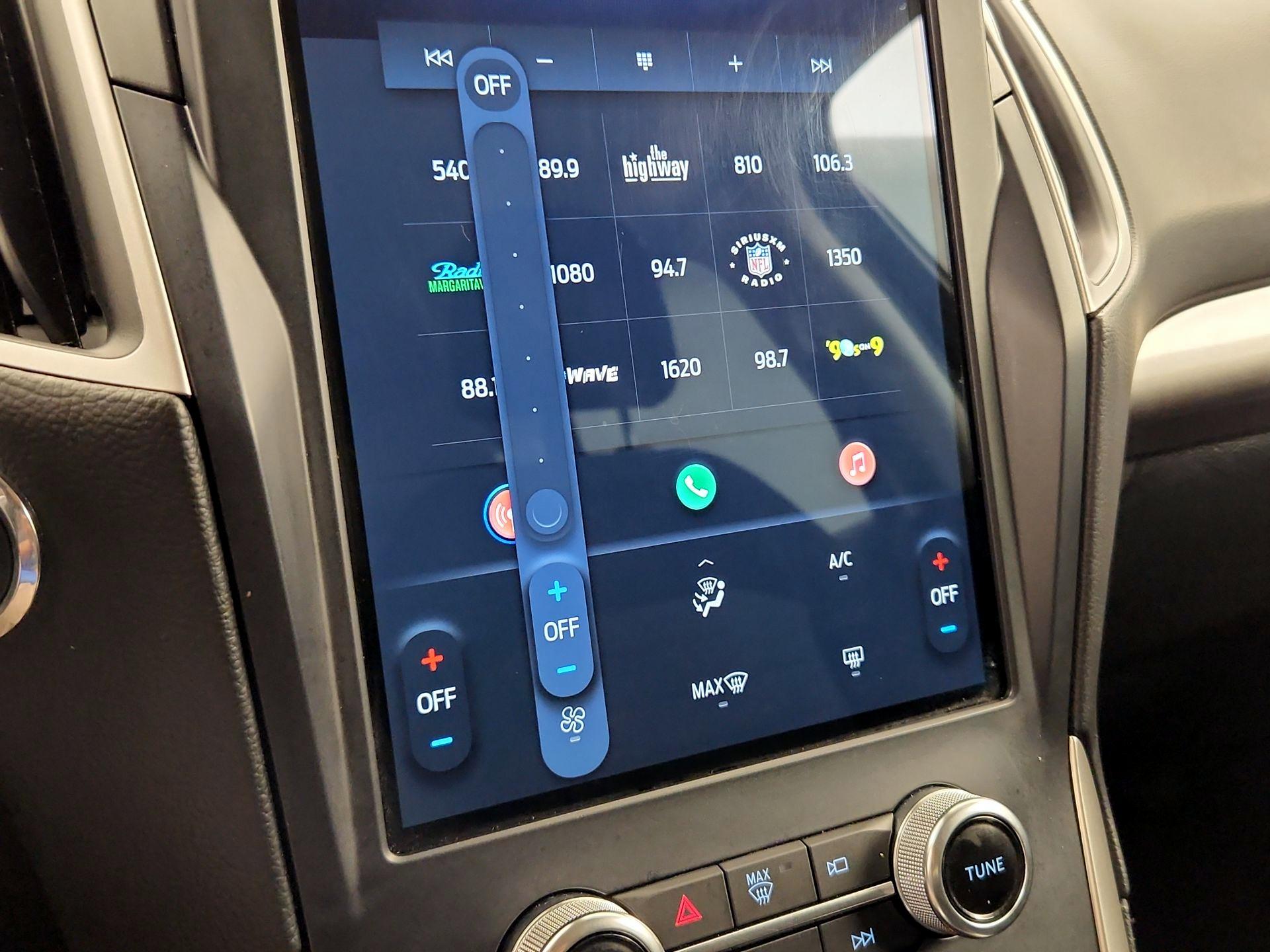Thumbnail: 2023 Ford Edge - 16