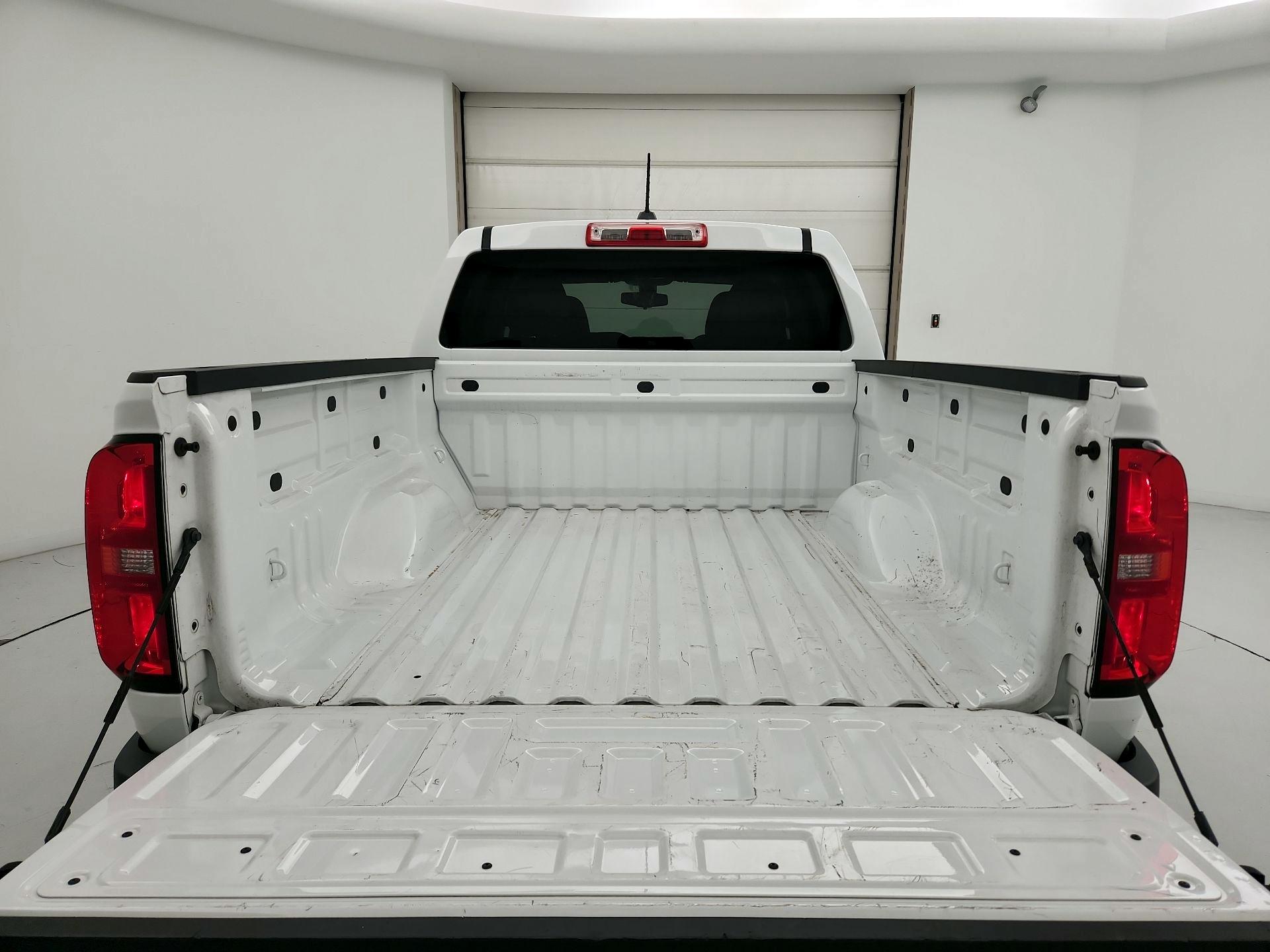 Thumbnail: 2022 Chevrolet Colorado - 20