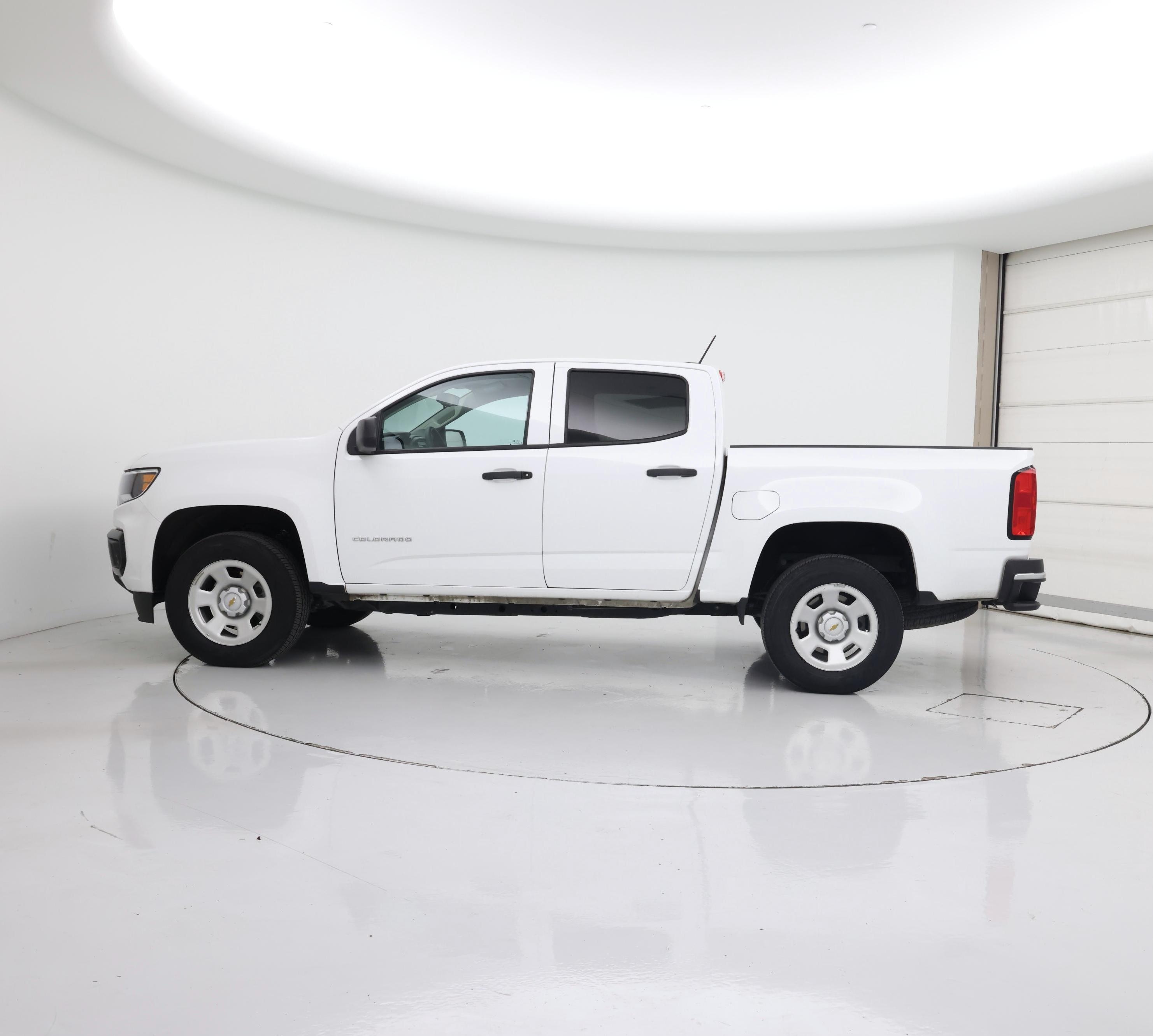 Thumbnail: 2022 Chevrolet Colorado - 3