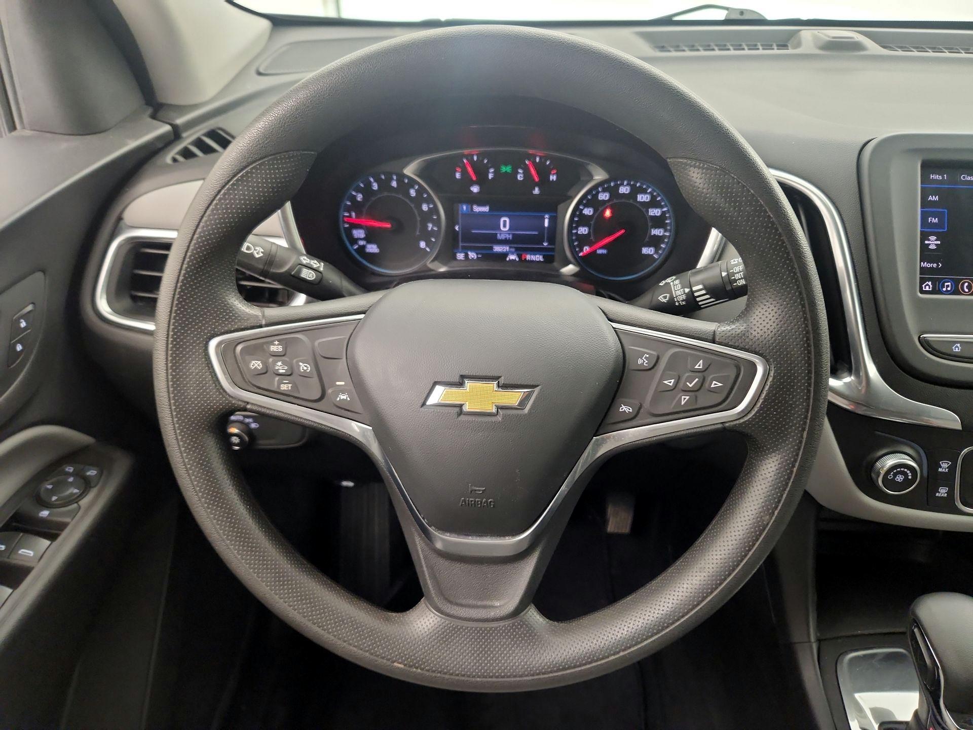 Thumbnail: 2022 Chevrolet Equinox - 10