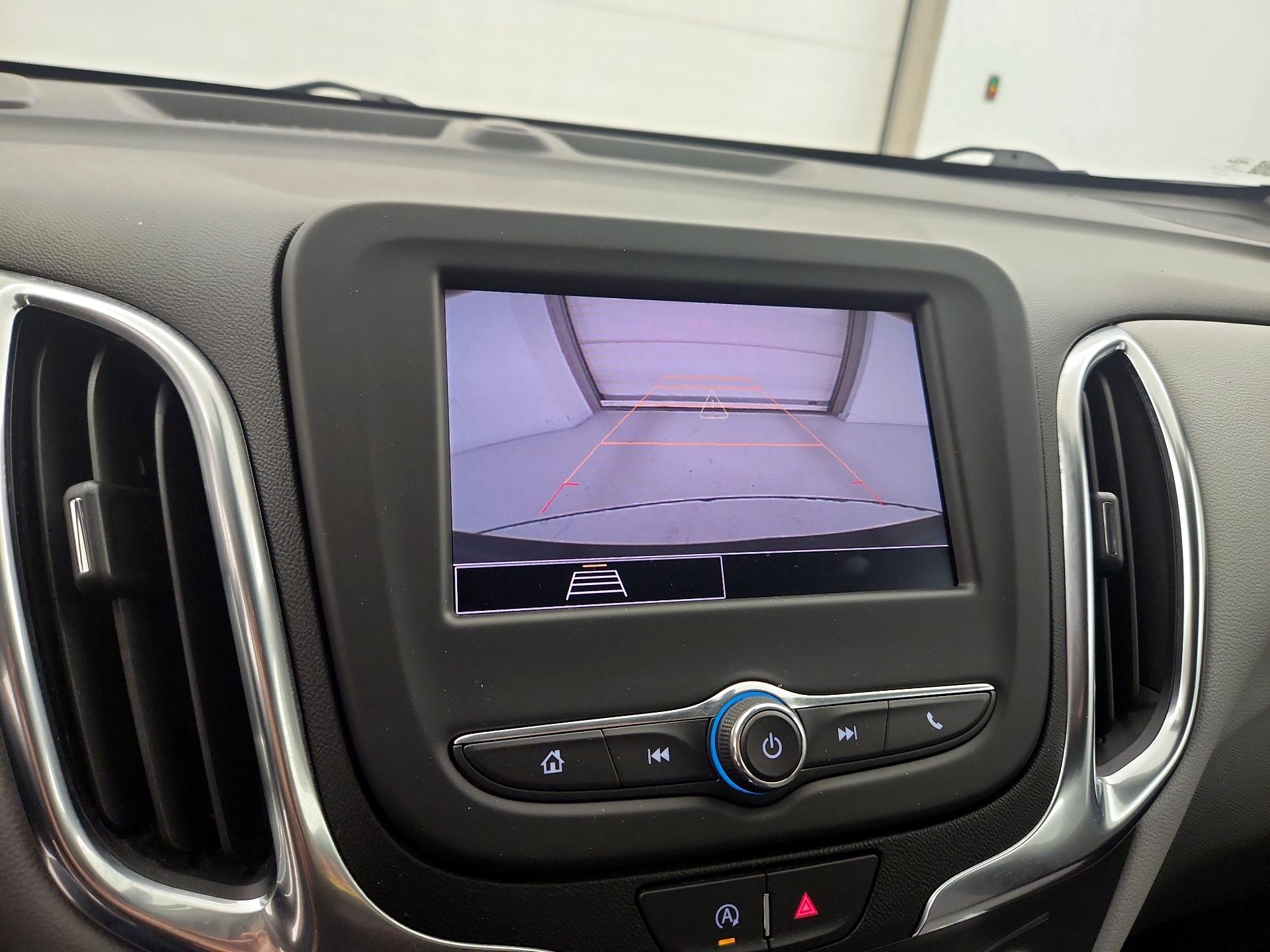 Thumbnail: 2022 Chevrolet Equinox - 14