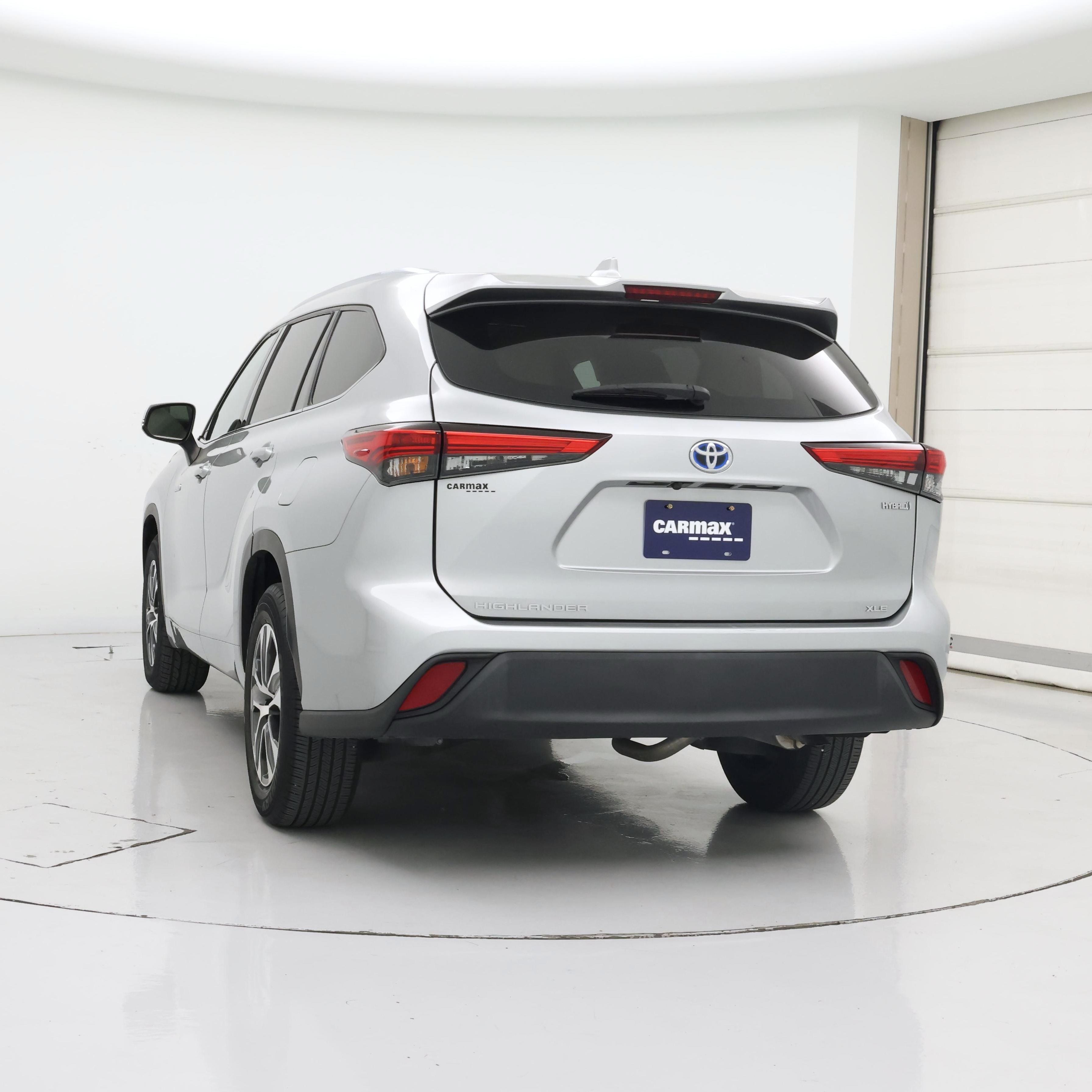 Thumbnail: 2021 Toyota Highlander - 2