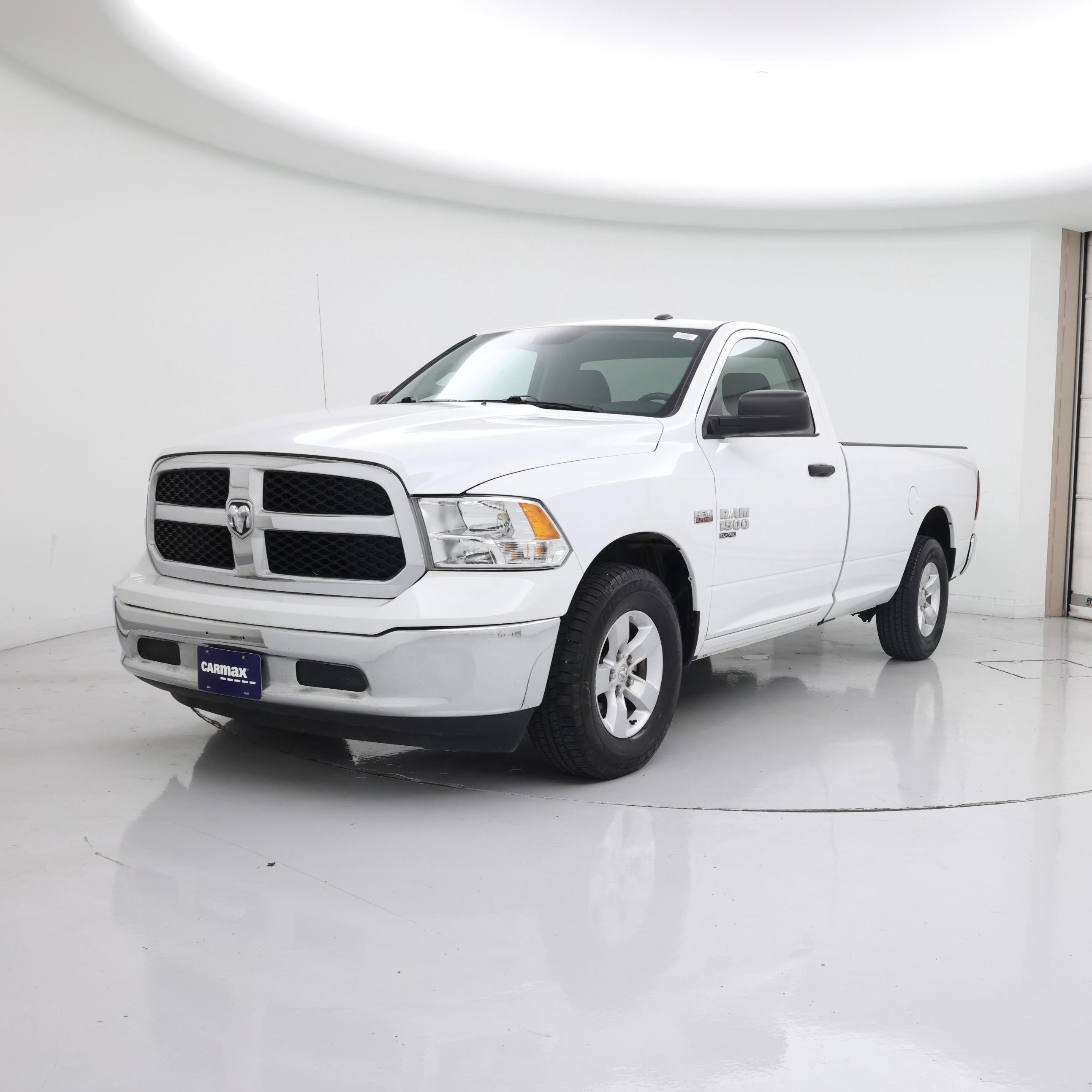 Thumbnail: 2022 RAM 1500 Classic - 4