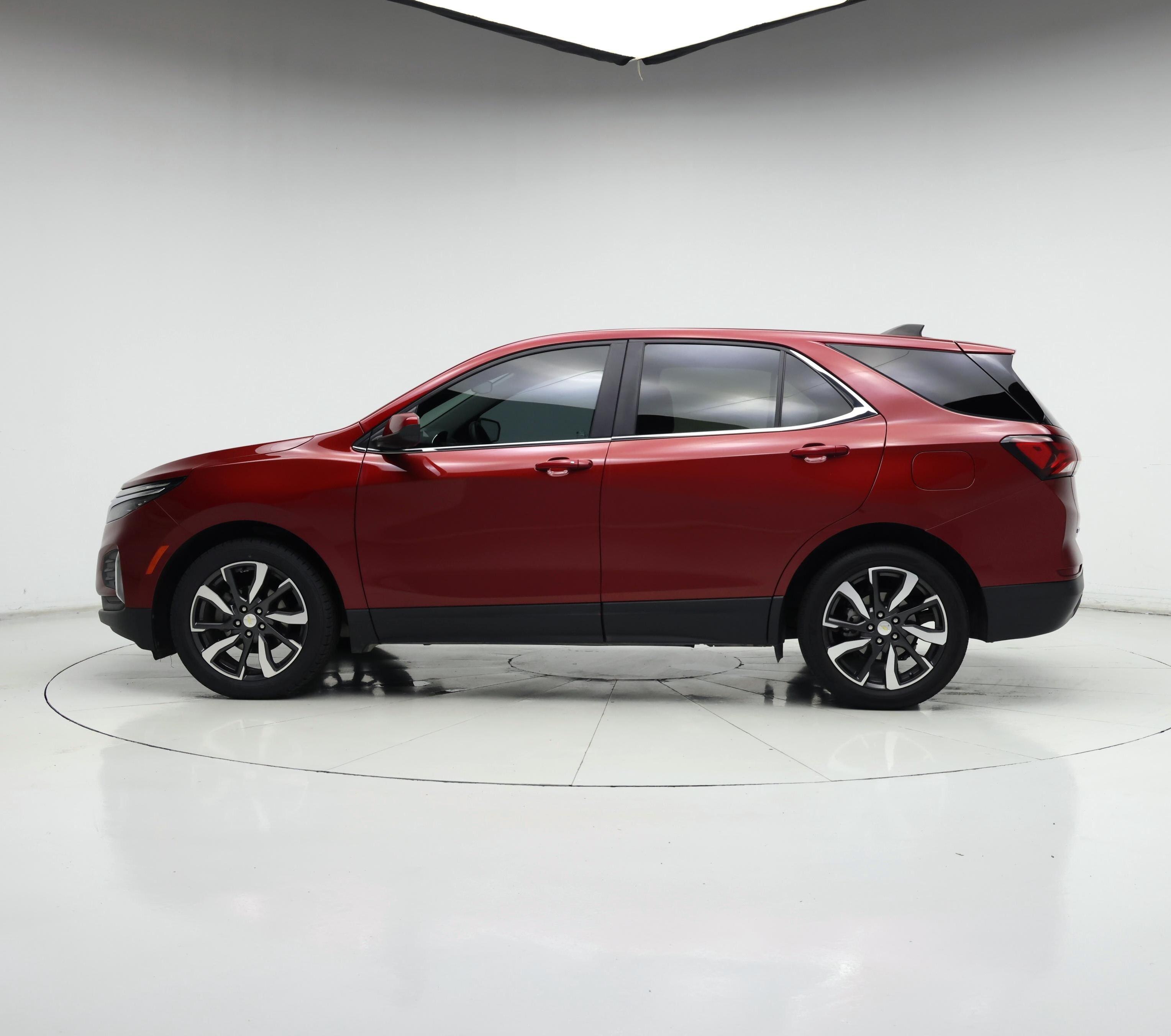 Thumbnail: 2023 Chevrolet Equinox - 3