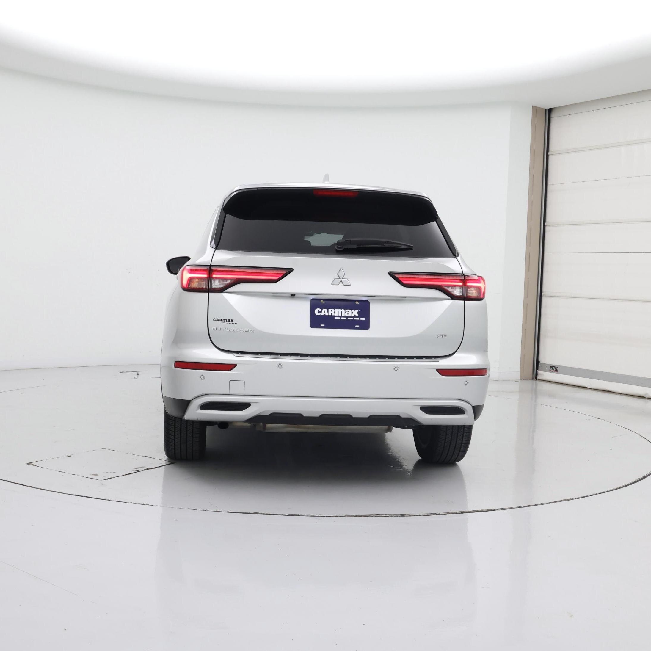 Thumbnail: 2024 Mitsubishi Outlander - 6