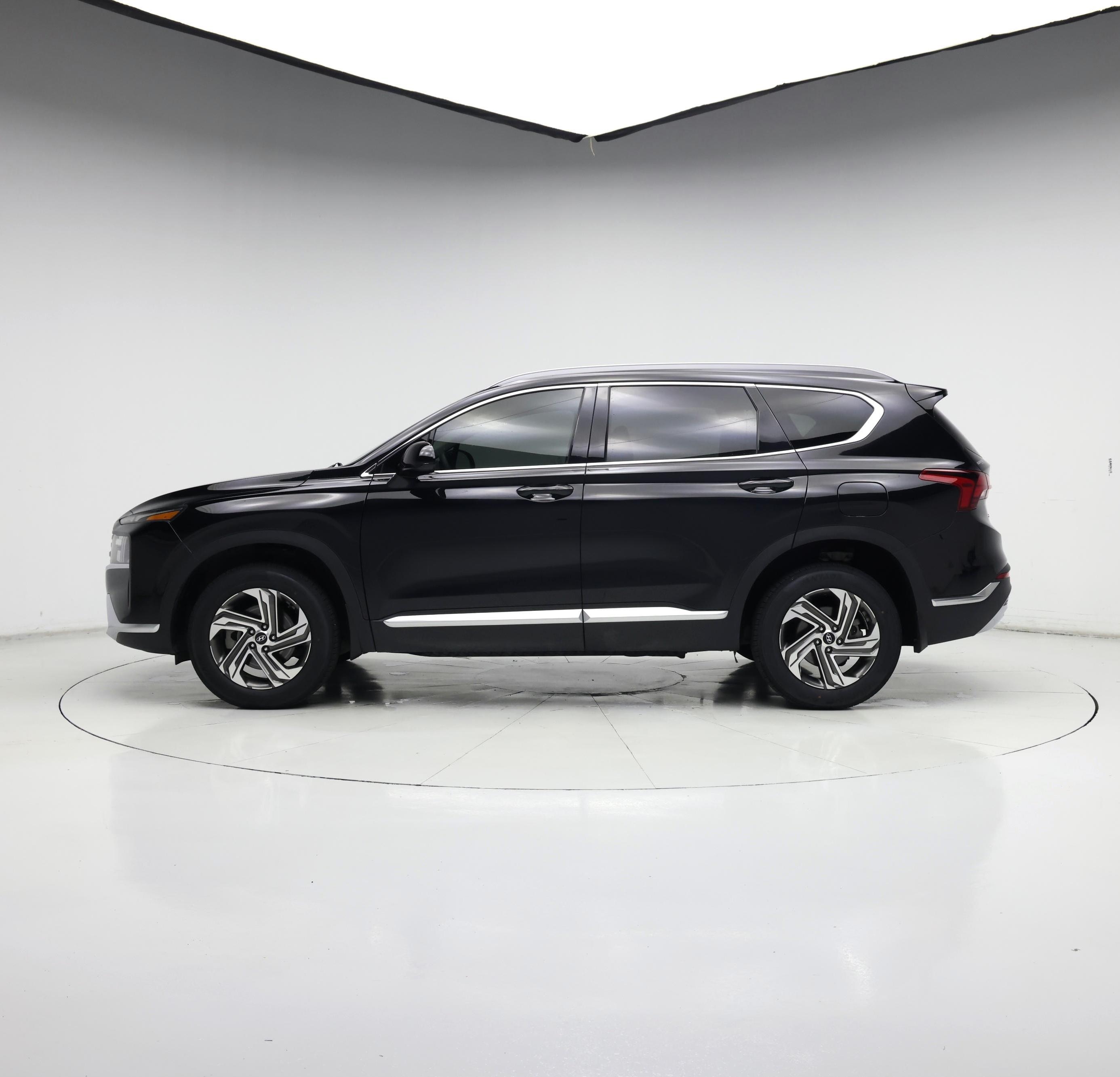 Thumbnail: 2022 Hyundai Santa Fe - 3