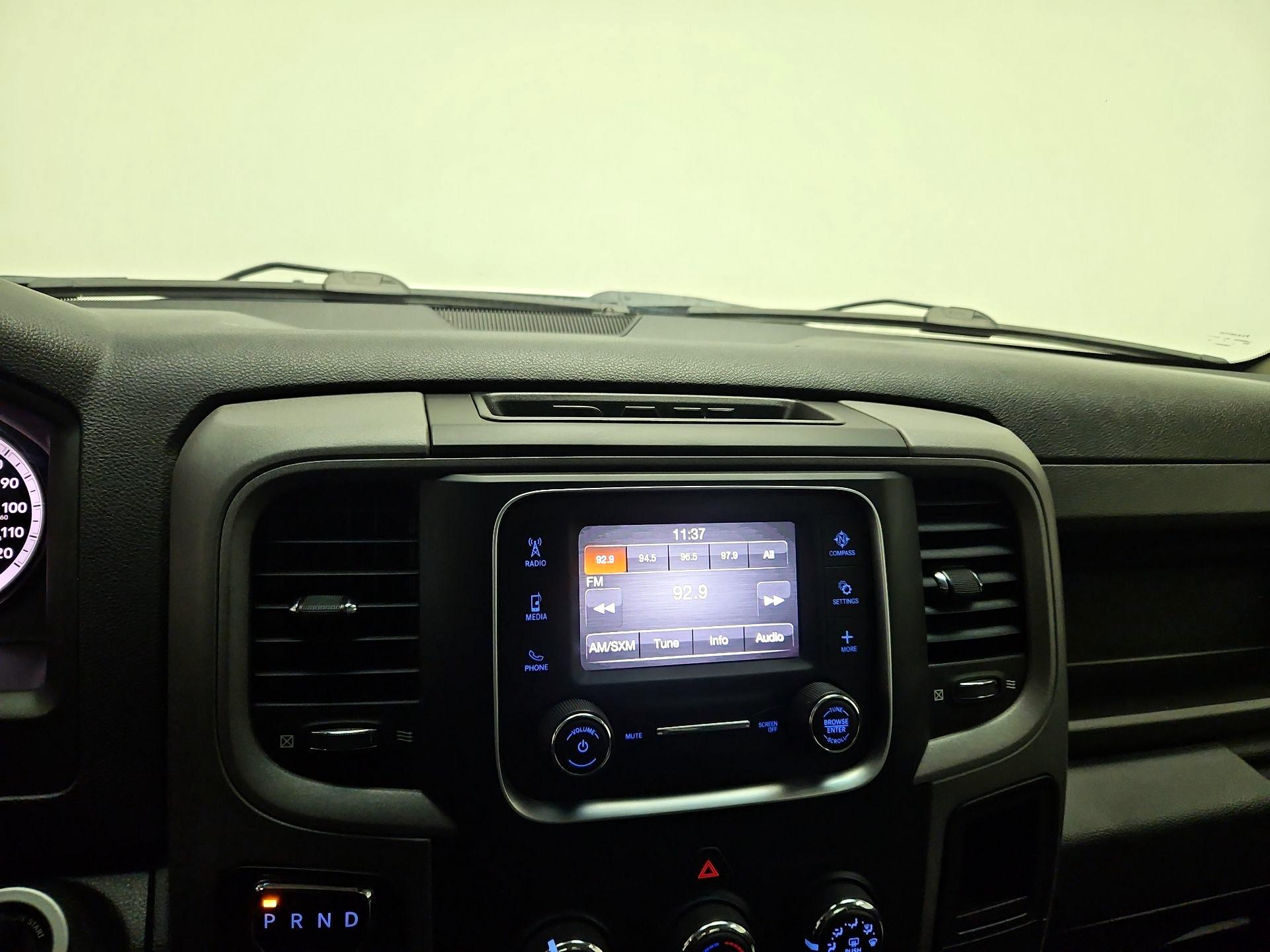 Thumbnail: 2022 RAM 1500 Classic - 14