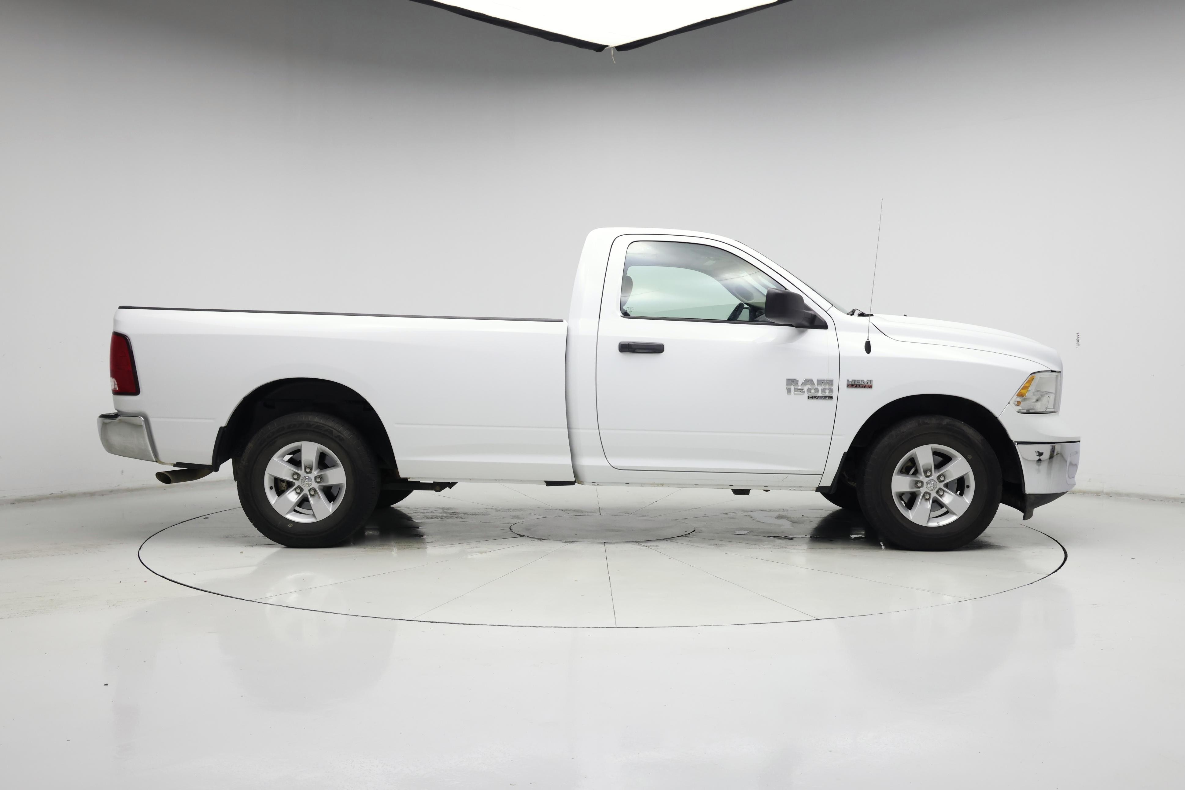 Thumbnail: 2022 RAM 1500 Classic - 7