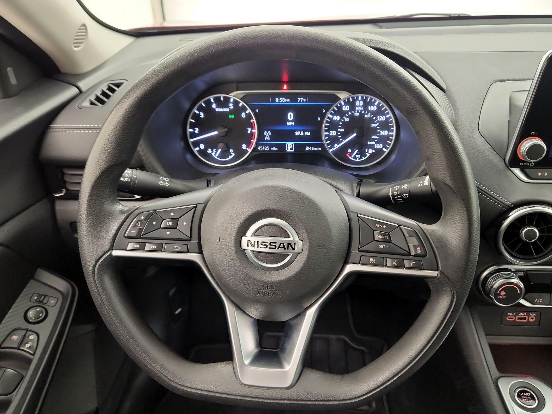 Thumbnail: 2023 Nissan Sentra - 10