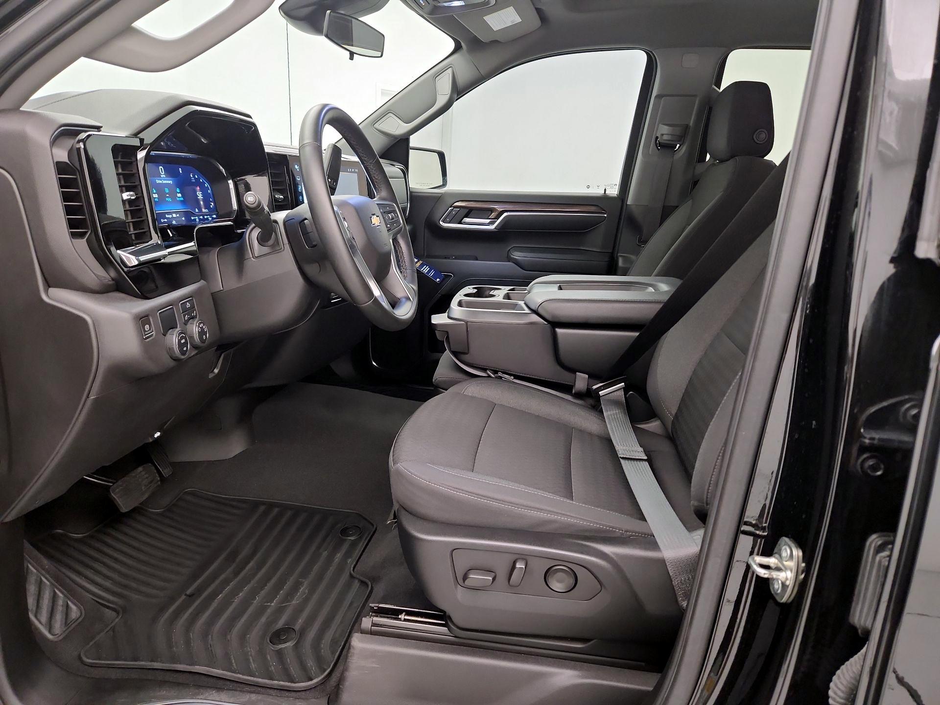 Thumbnail: 2023 Chevrolet Silverado 1500 - 11