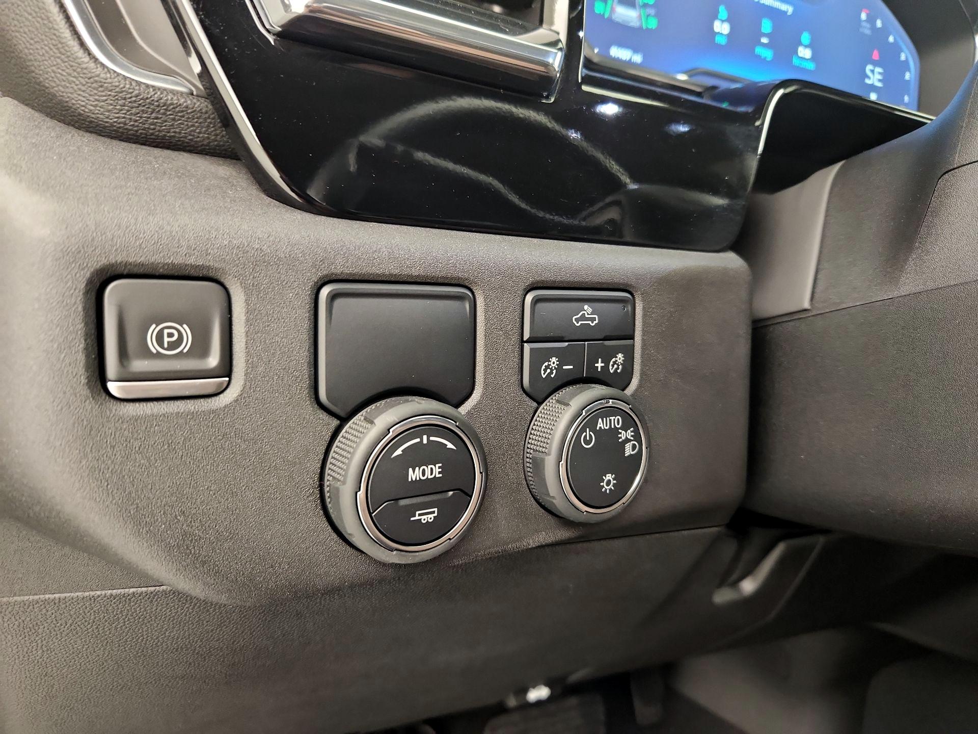 Thumbnail: 2023 Chevrolet Silverado 1500 - 13
