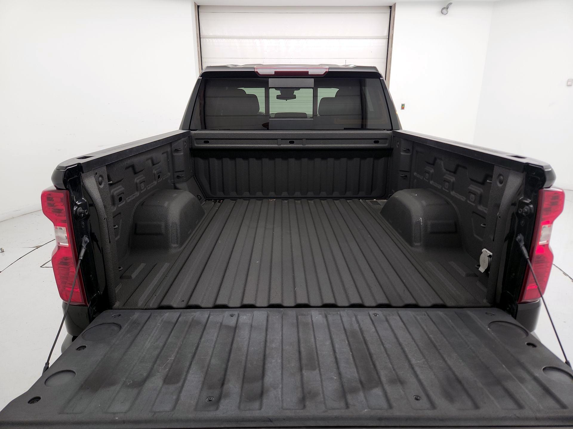 Thumbnail: 2023 Chevrolet Silverado 1500 - 20