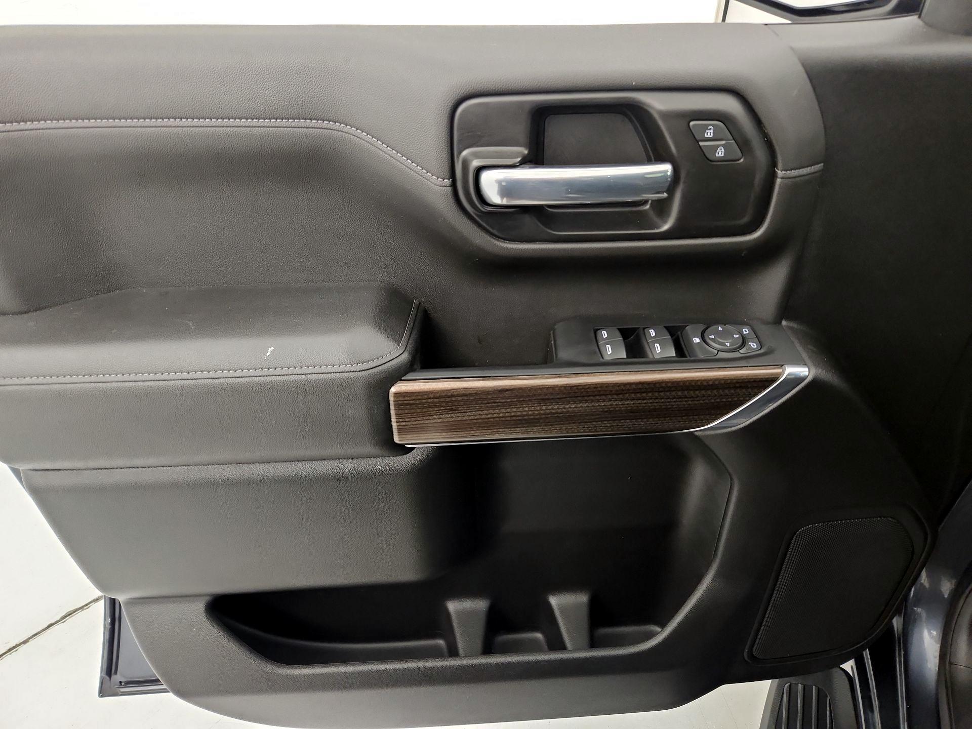 Thumbnail: 2021 Chevrolet Silverado 1500 - 12