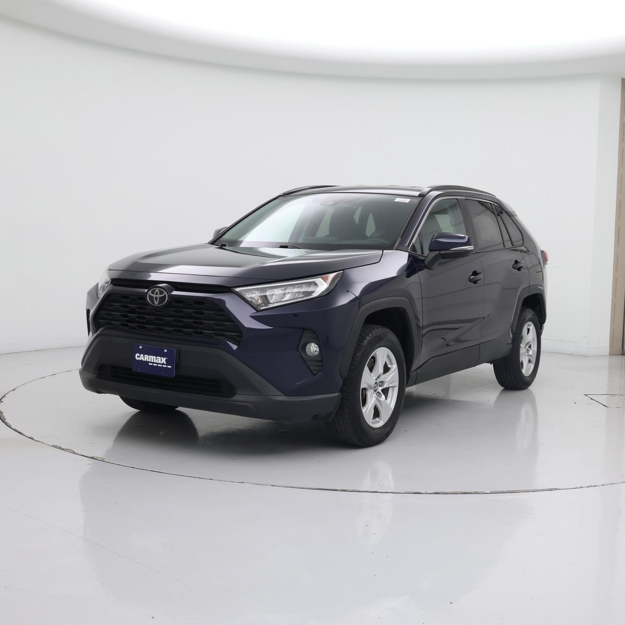 Thumbnail: 2021 Toyota RAV4 - 4