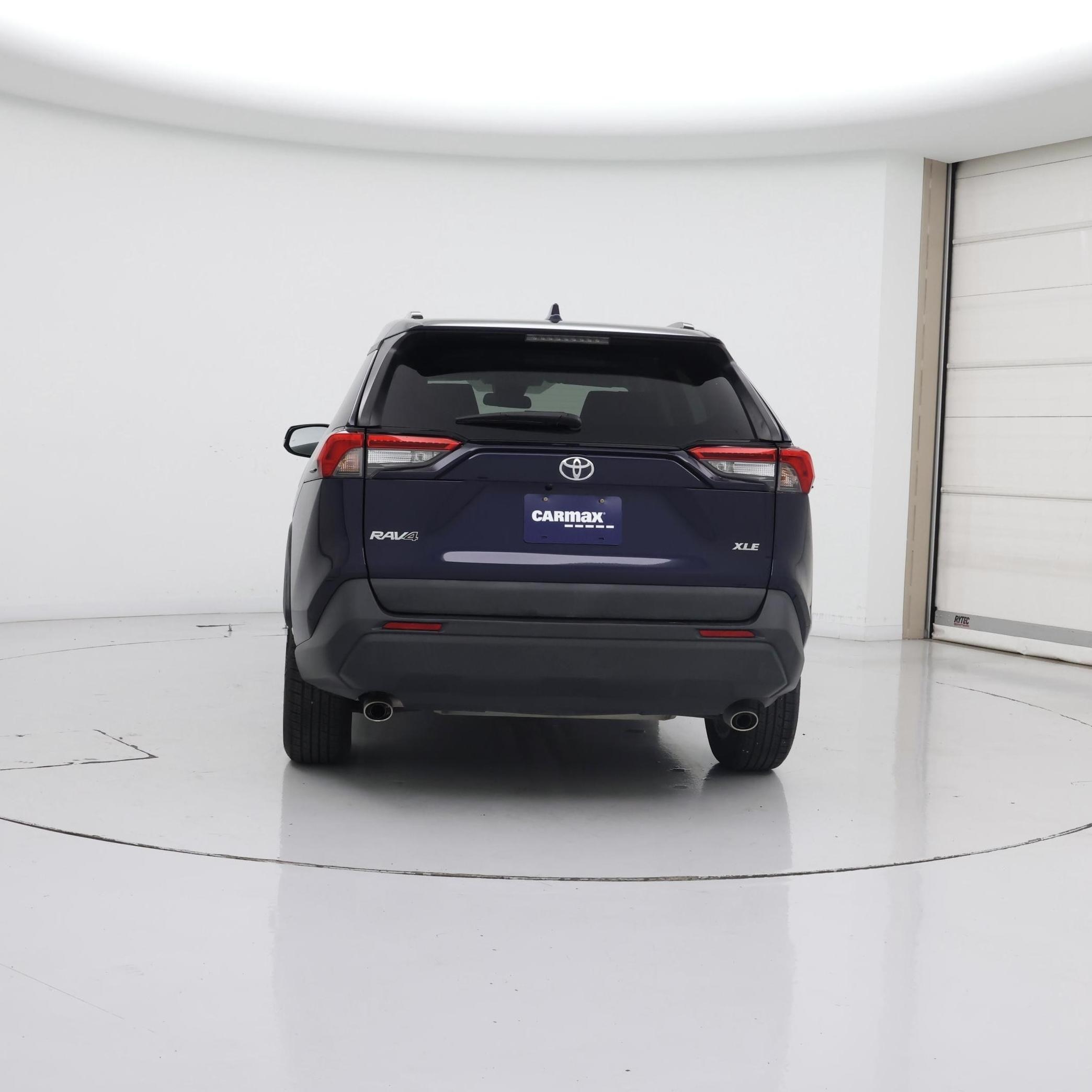 Thumbnail: 2021 Toyota RAV4 - 6