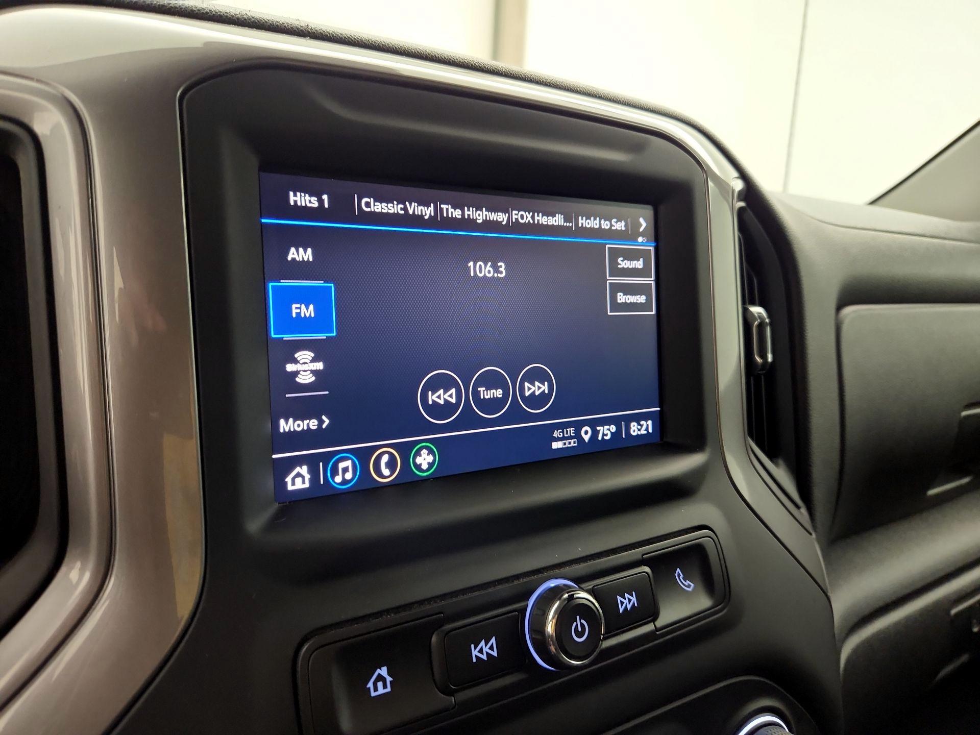 Thumbnail: 2022 Chevrolet Silverado 1500 - 15